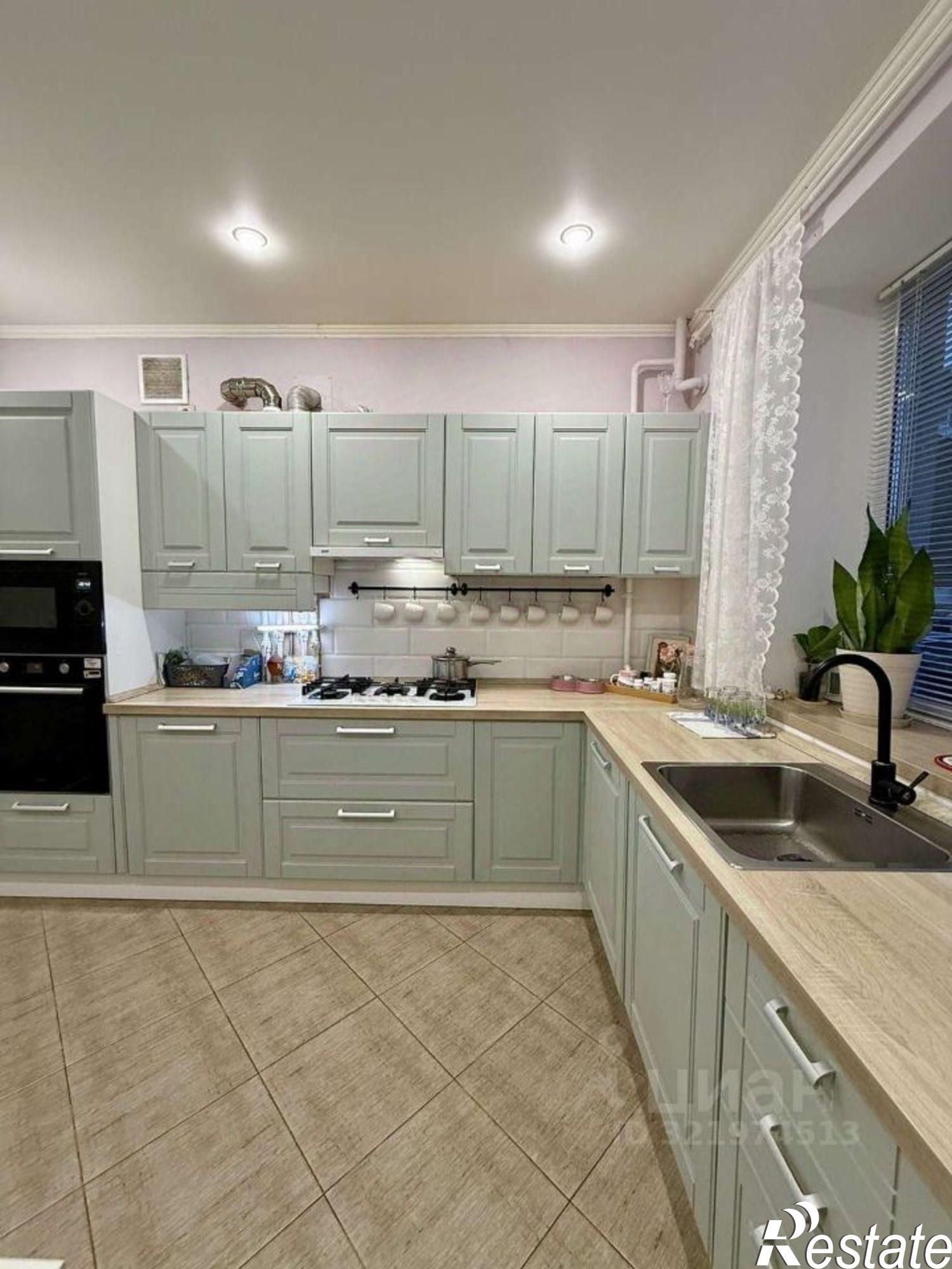 Купить квартиру за 10 300 000 рублей на Брянский район, Путевка посёлок