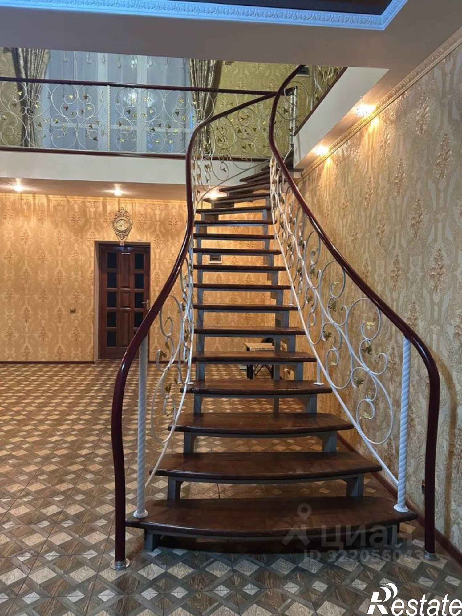 Купить дачу, дом, коттедж за 16 300 000 рублей на ул Карла Маркса, 12