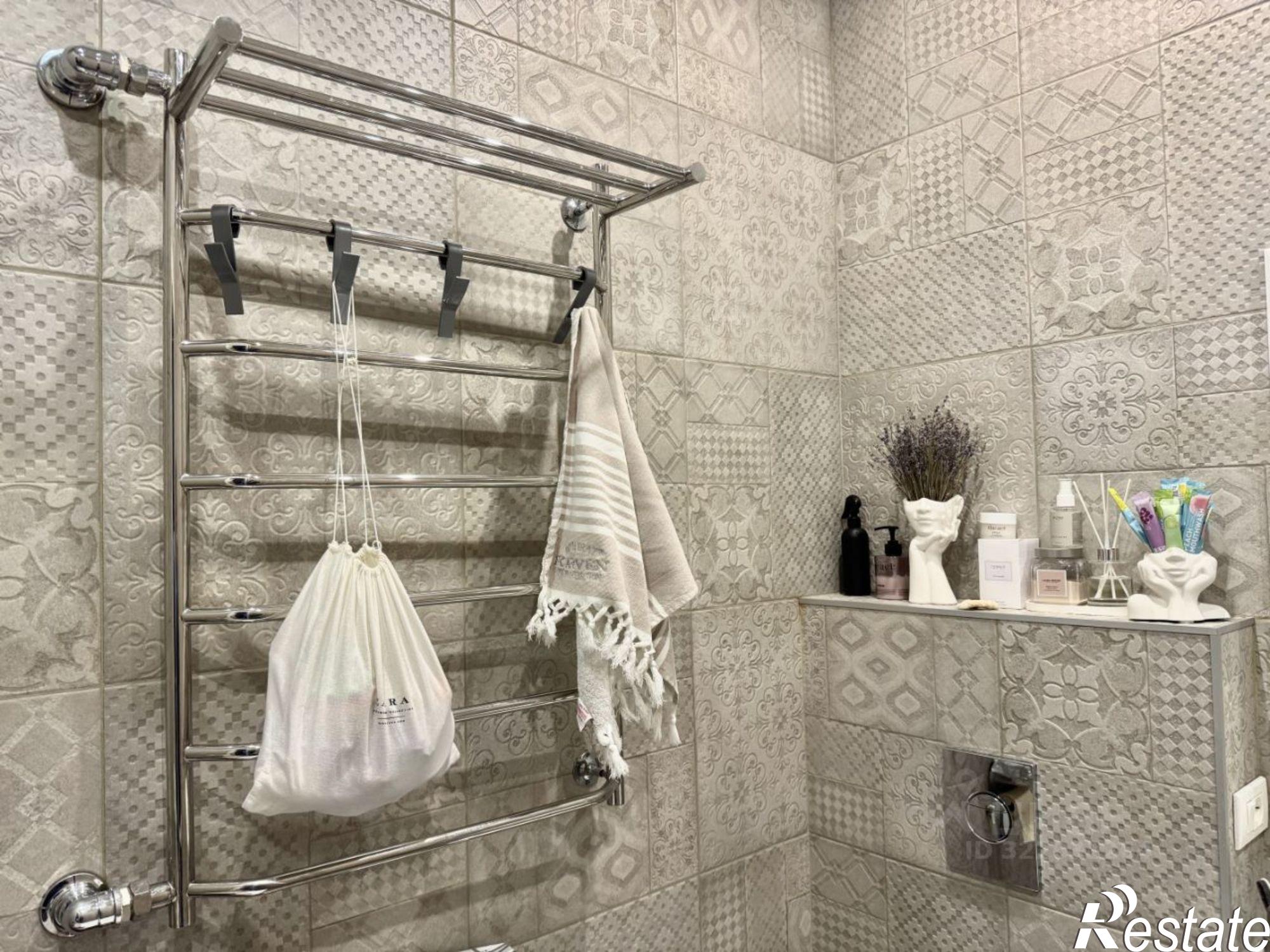 Купить квартиру за 5 900 000 рублей на проезд 2-й Высоцкого, 1