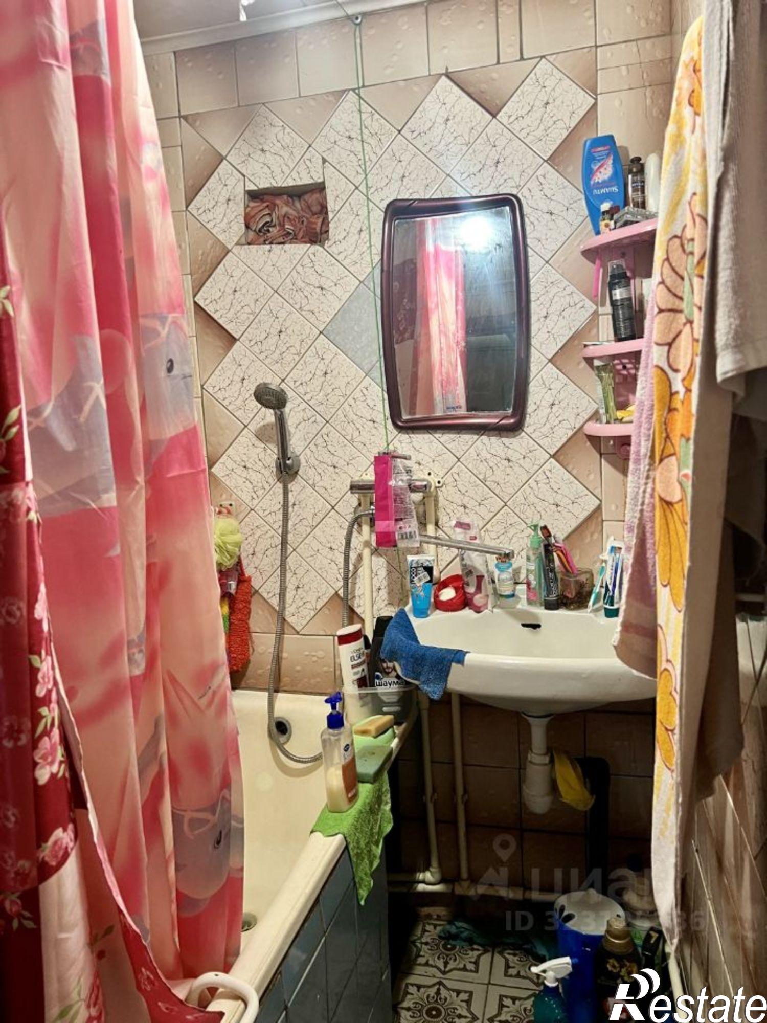 Купить дачу, дом, коттедж за 4 050 000 рублей на ул Гагарина, 36