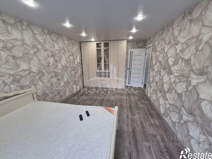 1-комн квартира Дятьковский район, 12-й мкр, д.12