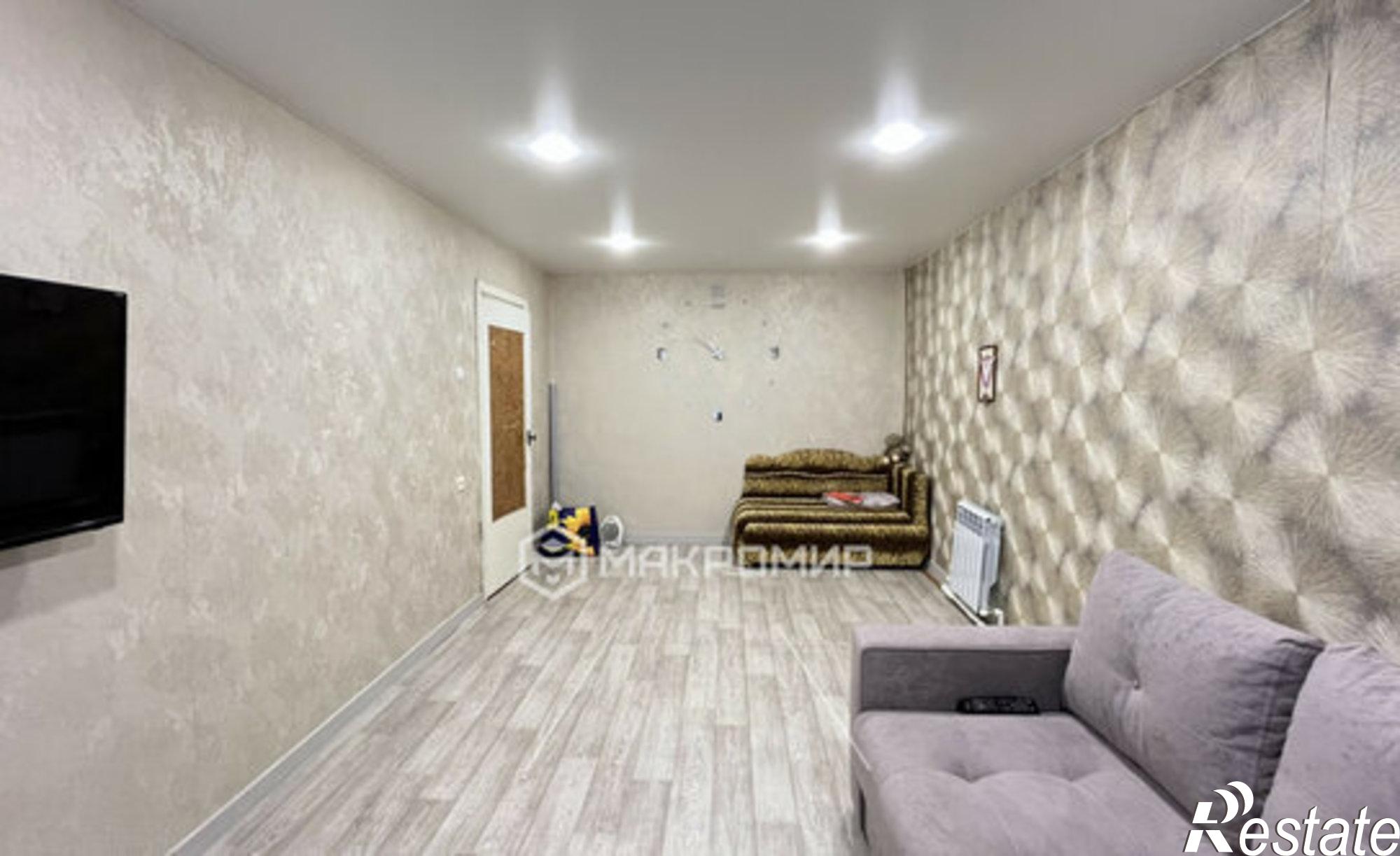 Купить квартиру за 600 000 рублей на Выгоничский район, Орменское сельское поселение, деревня Большой Крупец, Ш