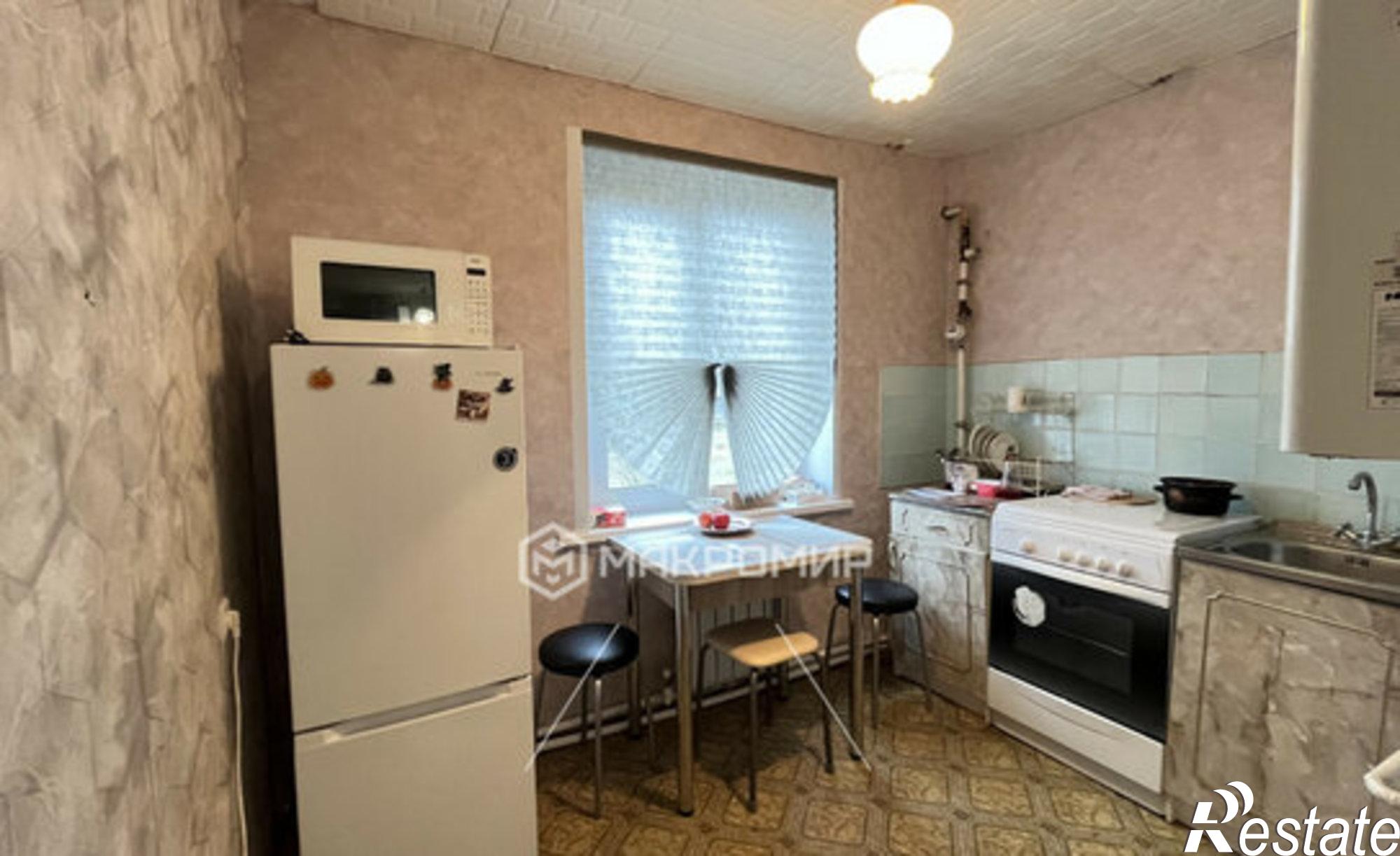 Купить квартиру за 600 000 рублей на Выгоничский район, Орменское сельское поселение, деревня Большой Крупец, Ш