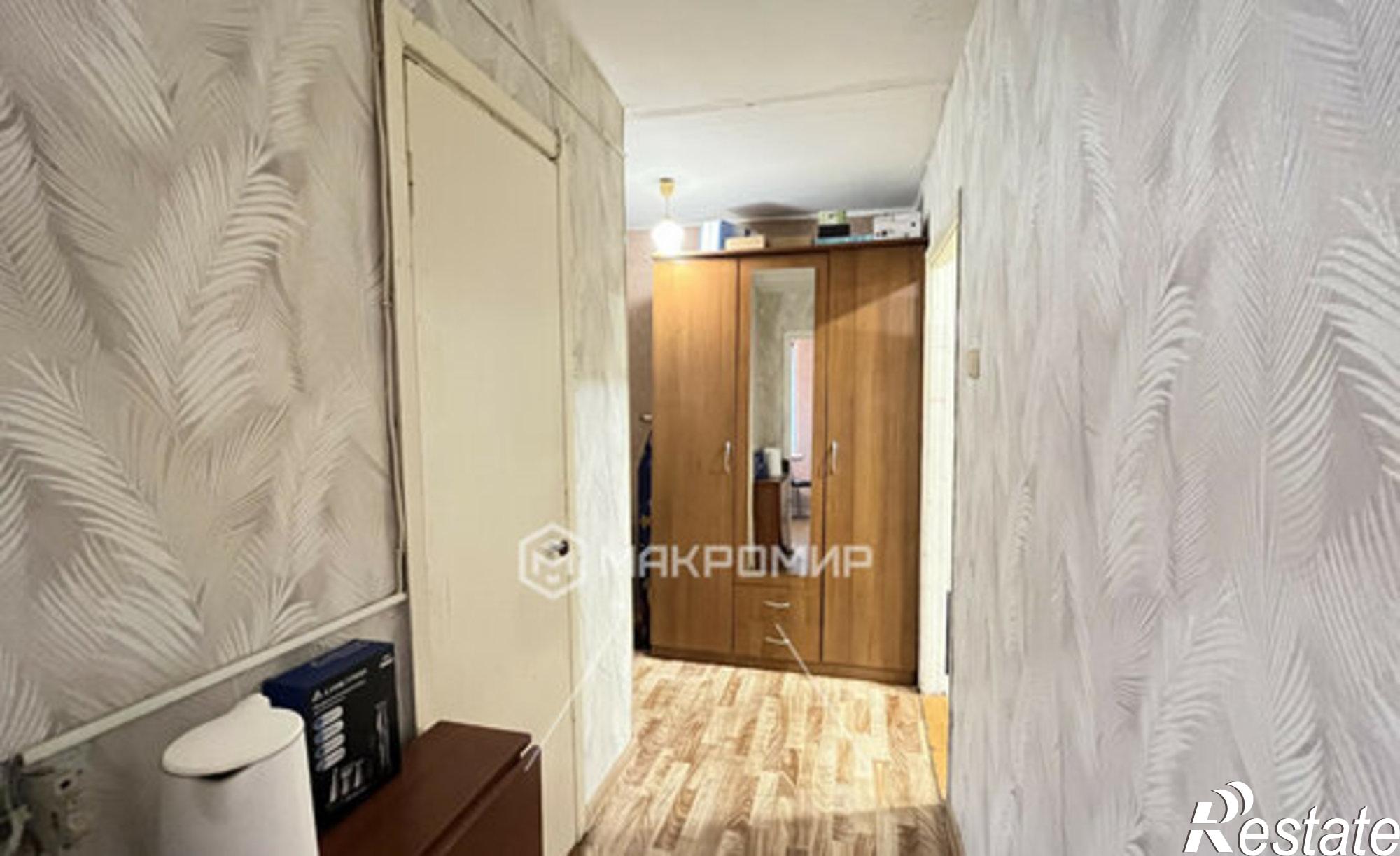 Купить квартиру за 600 000 рублей на Выгоничский район, Орменское сельское поселение, деревня Большой Крупец, Ш