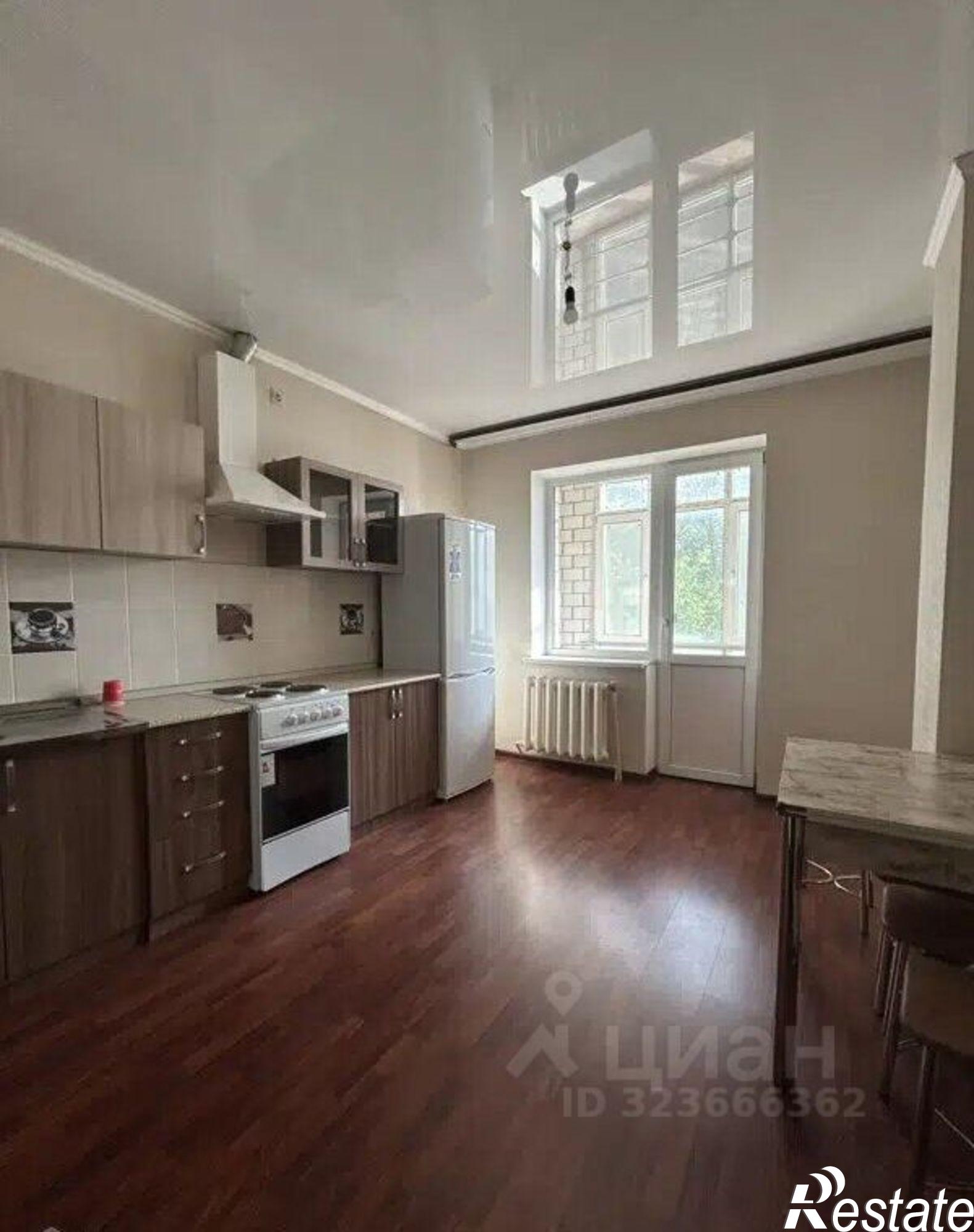 Сдать квартиру за 30 000 рублей на Брянск, Красноармейская улица, 38