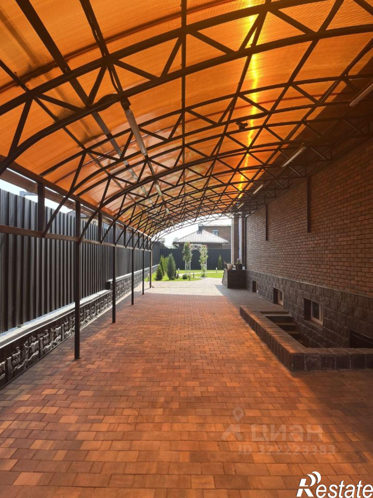 Купить дачу, дом, коттедж за 32 499 000 рублей на Брянский район