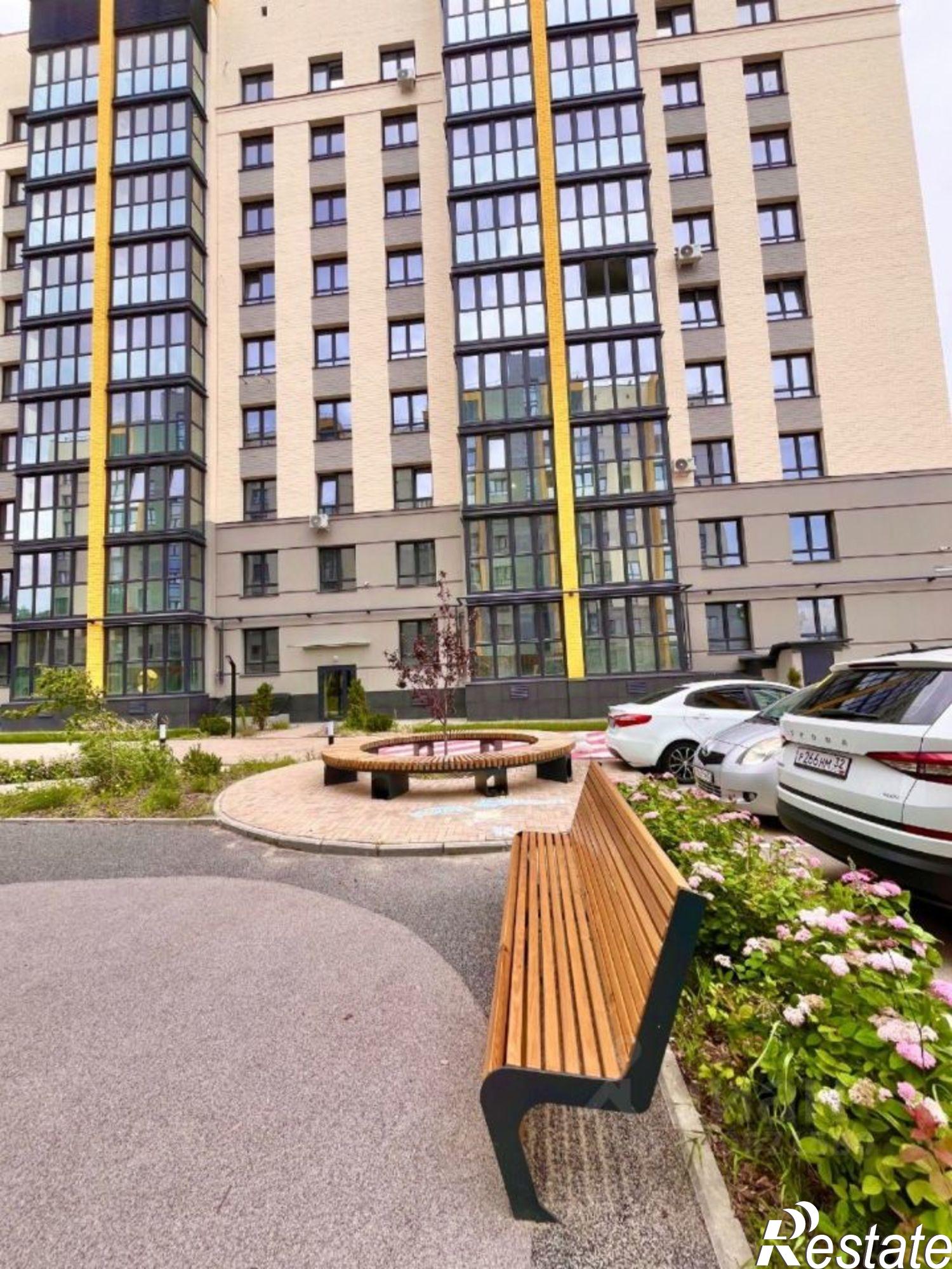 Купить квартиру за 7 100 000 рублей на Брянск городской округ, Брянск