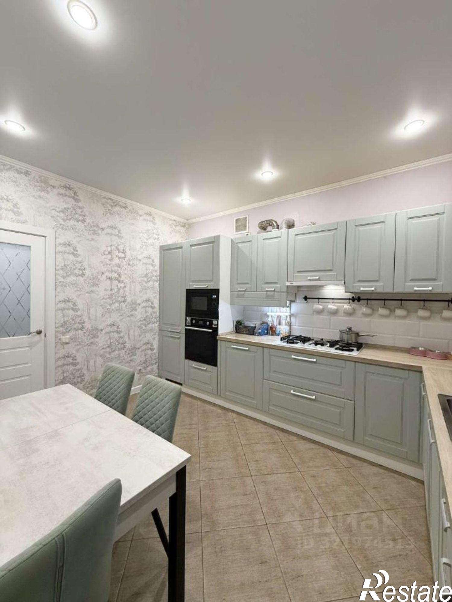 Купить квартиру за 10 300 000 рублей на Брянский район, Путевка посёлок