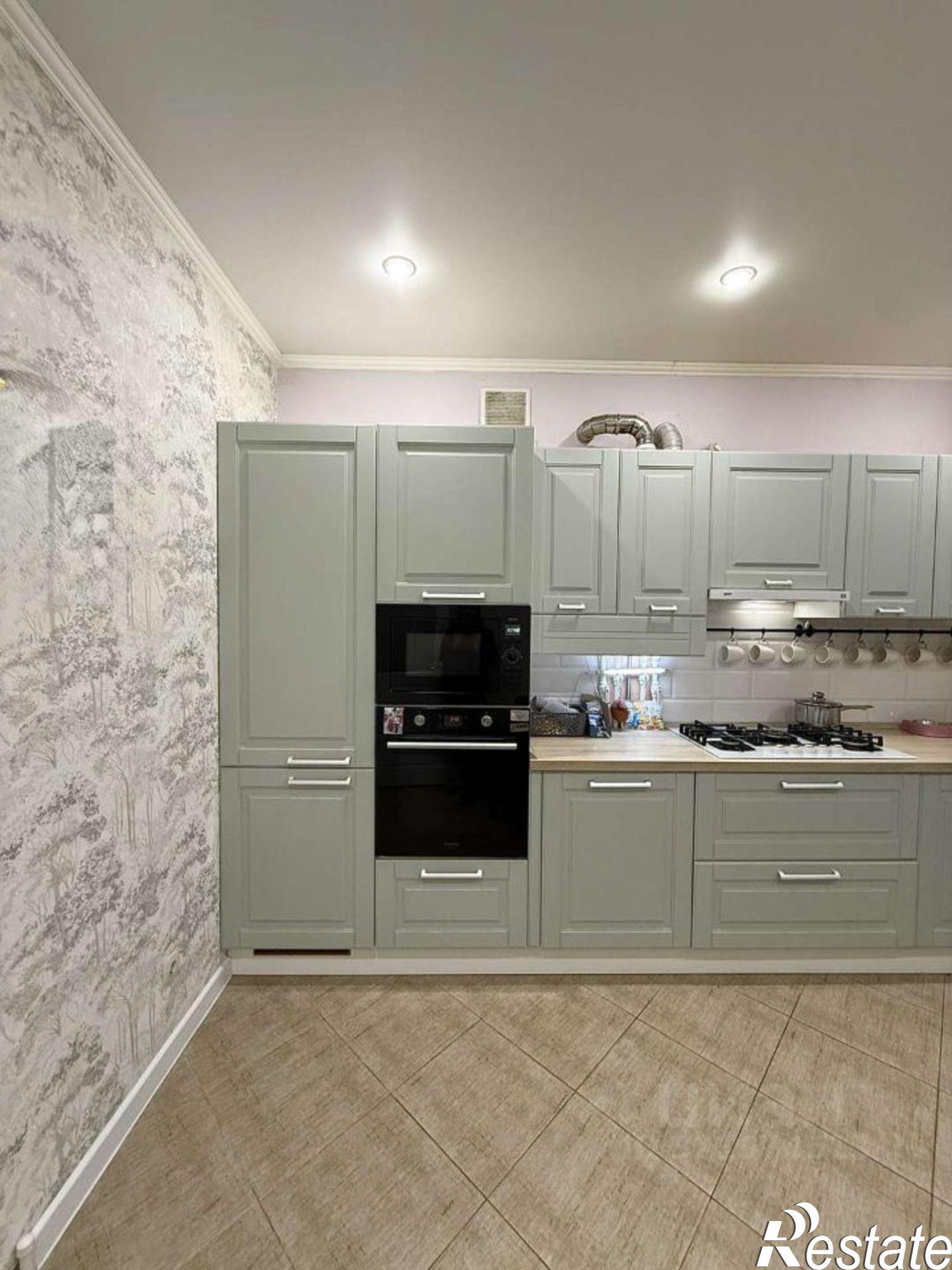 Купить квартиру за 10 300 000 рублей на Брянский район, Путевка посёлок