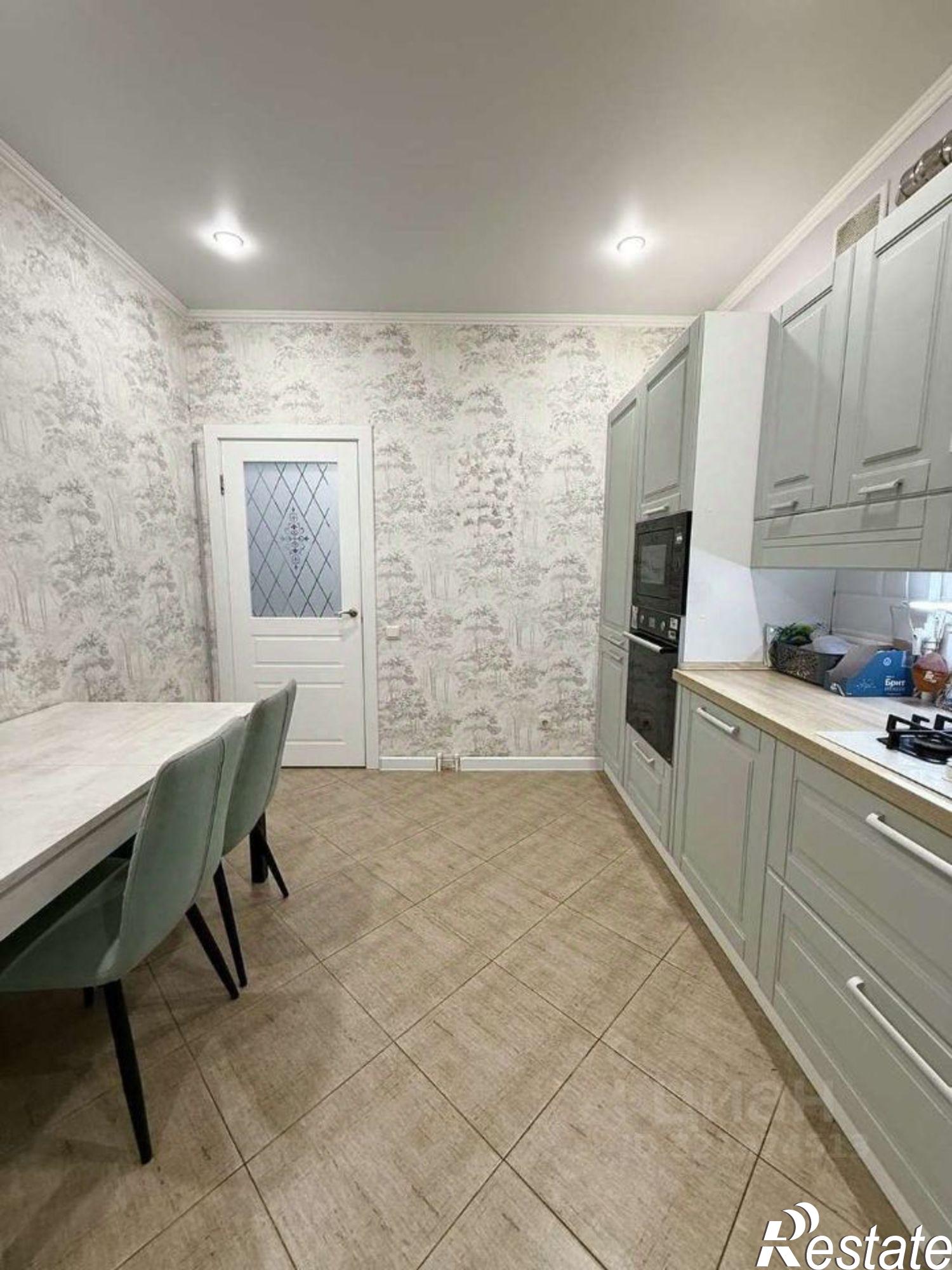 Купить квартиру за 10 300 000 рублей на Брянский район, Путевка посёлок