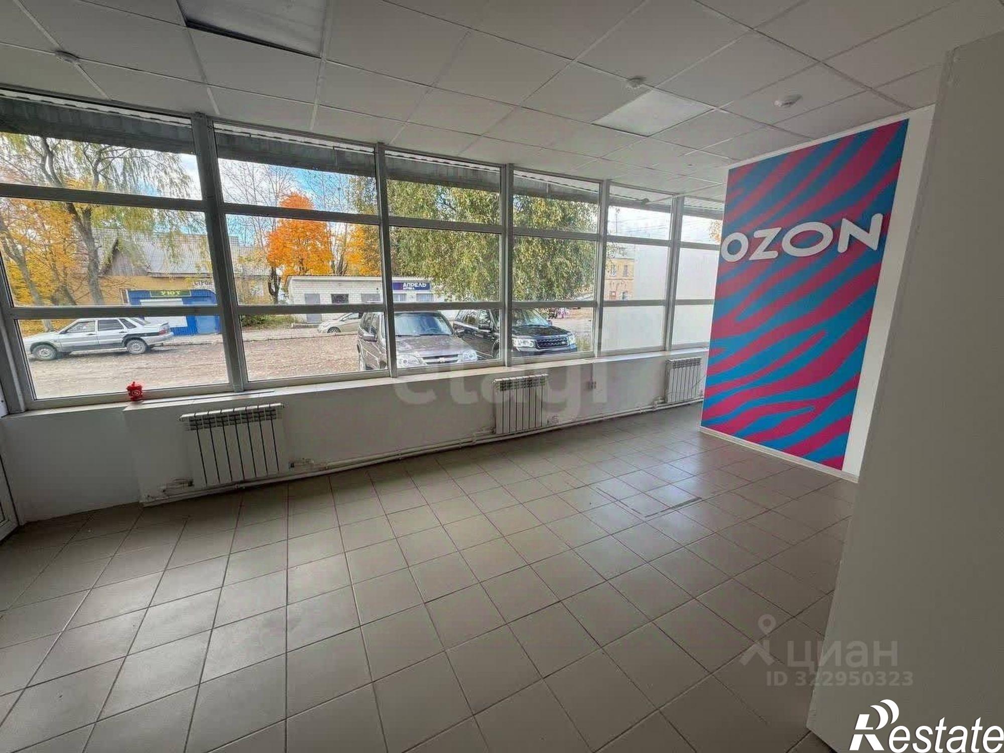 Сдать торговое помещение за 84 672 рублей на улица Гагарина, 12