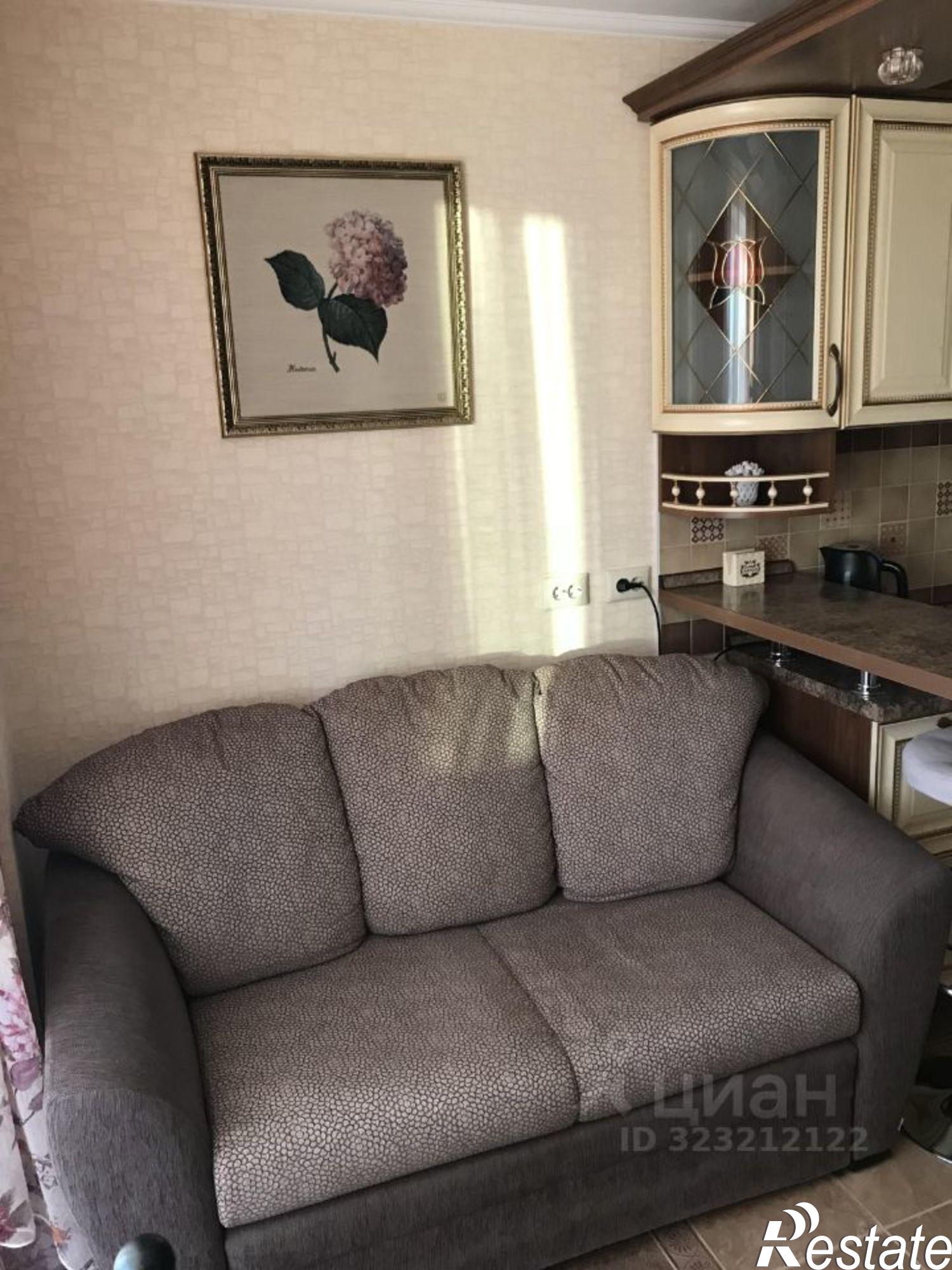 Сдать квартиру за 38 000 рублей на Брянск, улица Крахмалёва, 49/1