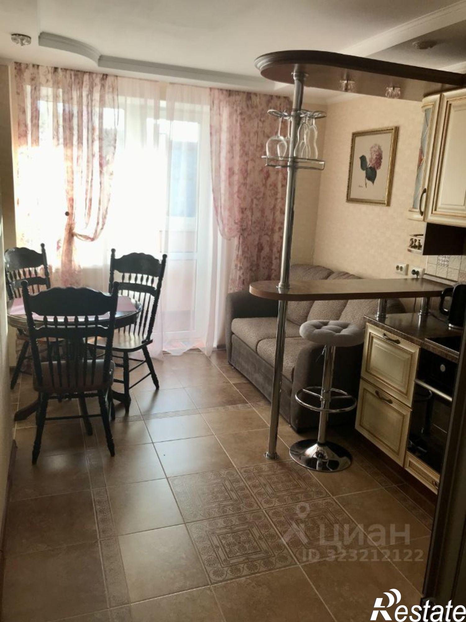 Сдать квартиру за 38 000 рублей на Брянск, улица Крахмалёва, 49/1