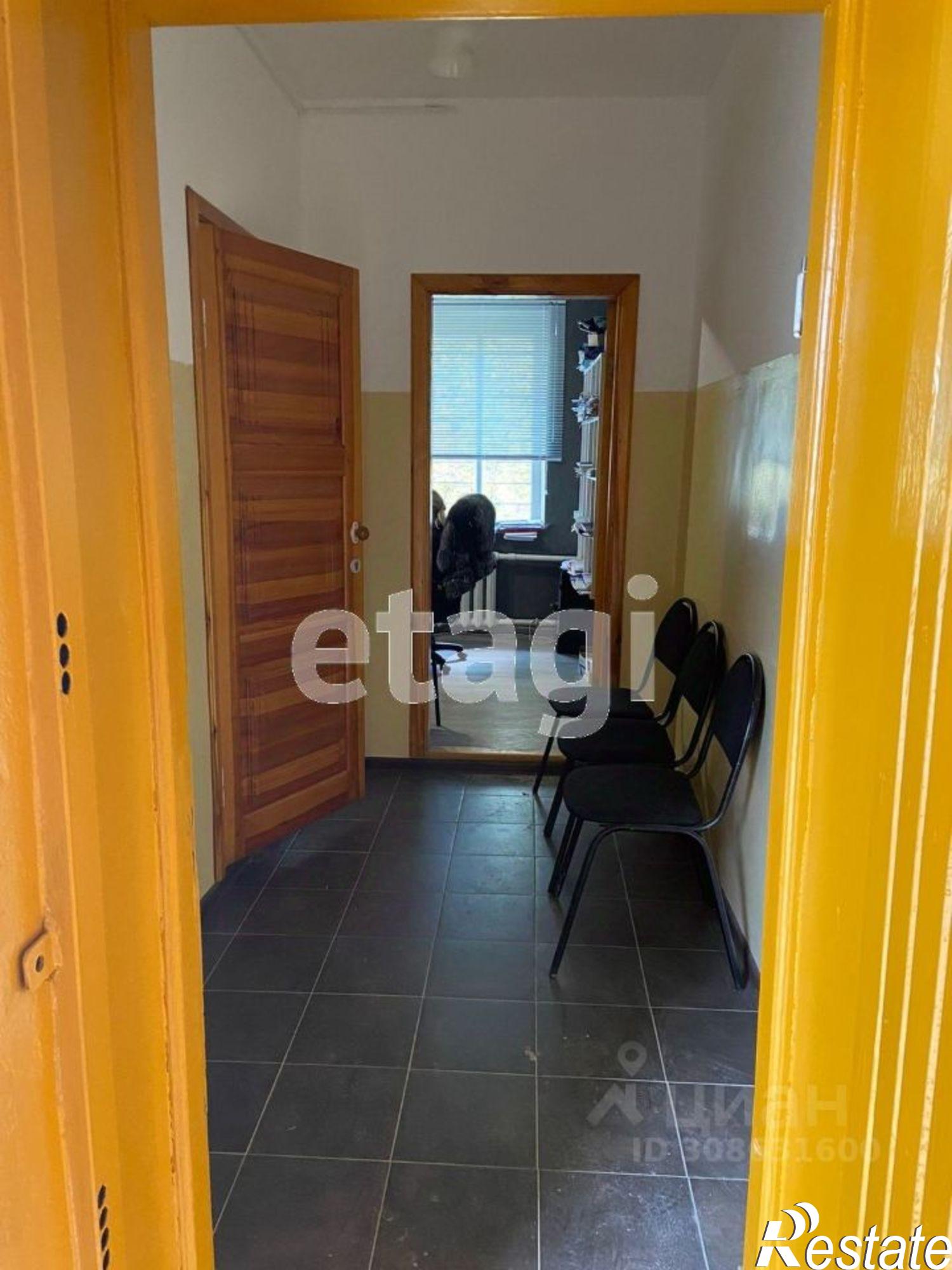 Купить торговое помещение за 3 194 570 рублей на городской округ Клинцы