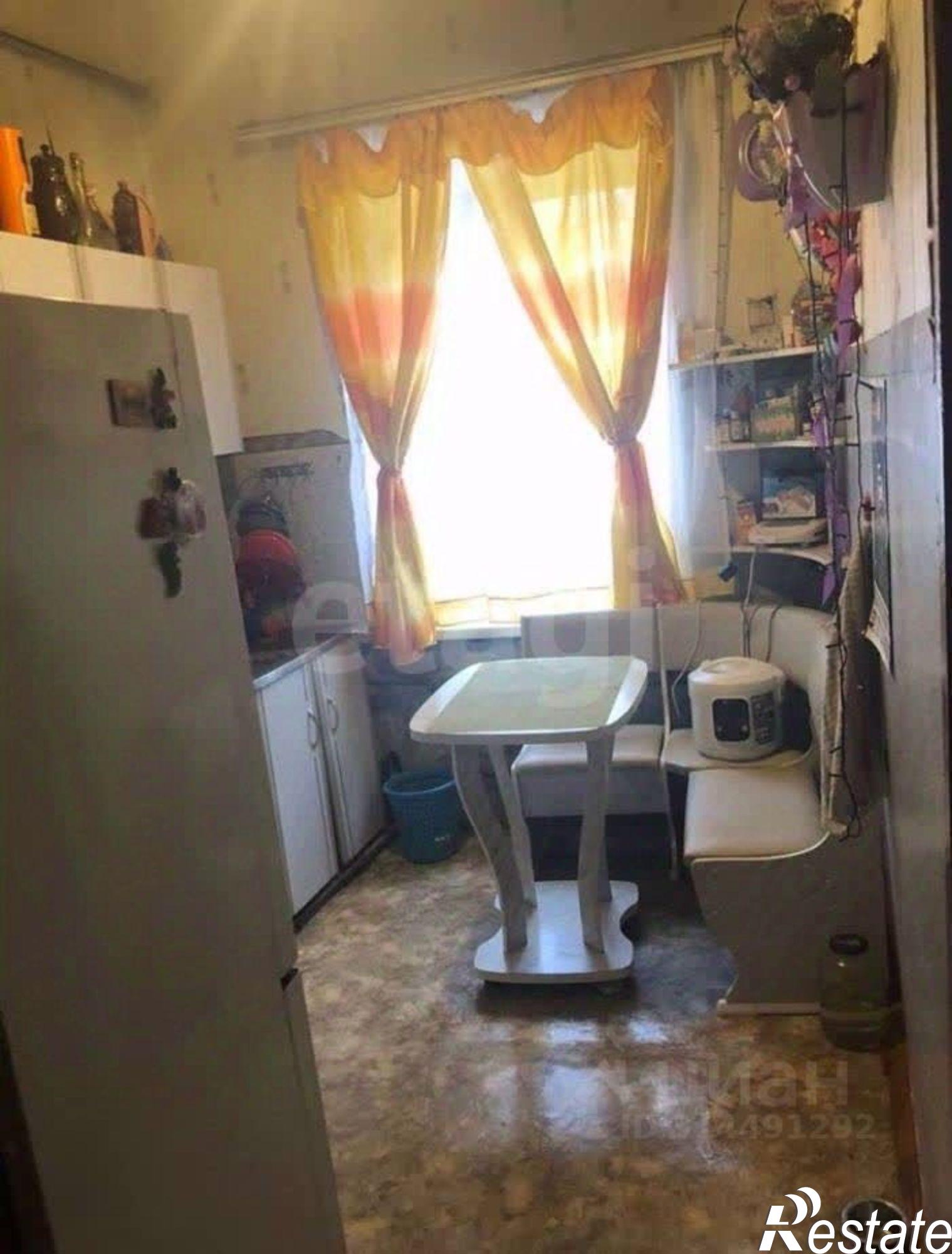 Купить квартиру за 2 000 000 рублей на Молодёжная улица, 37