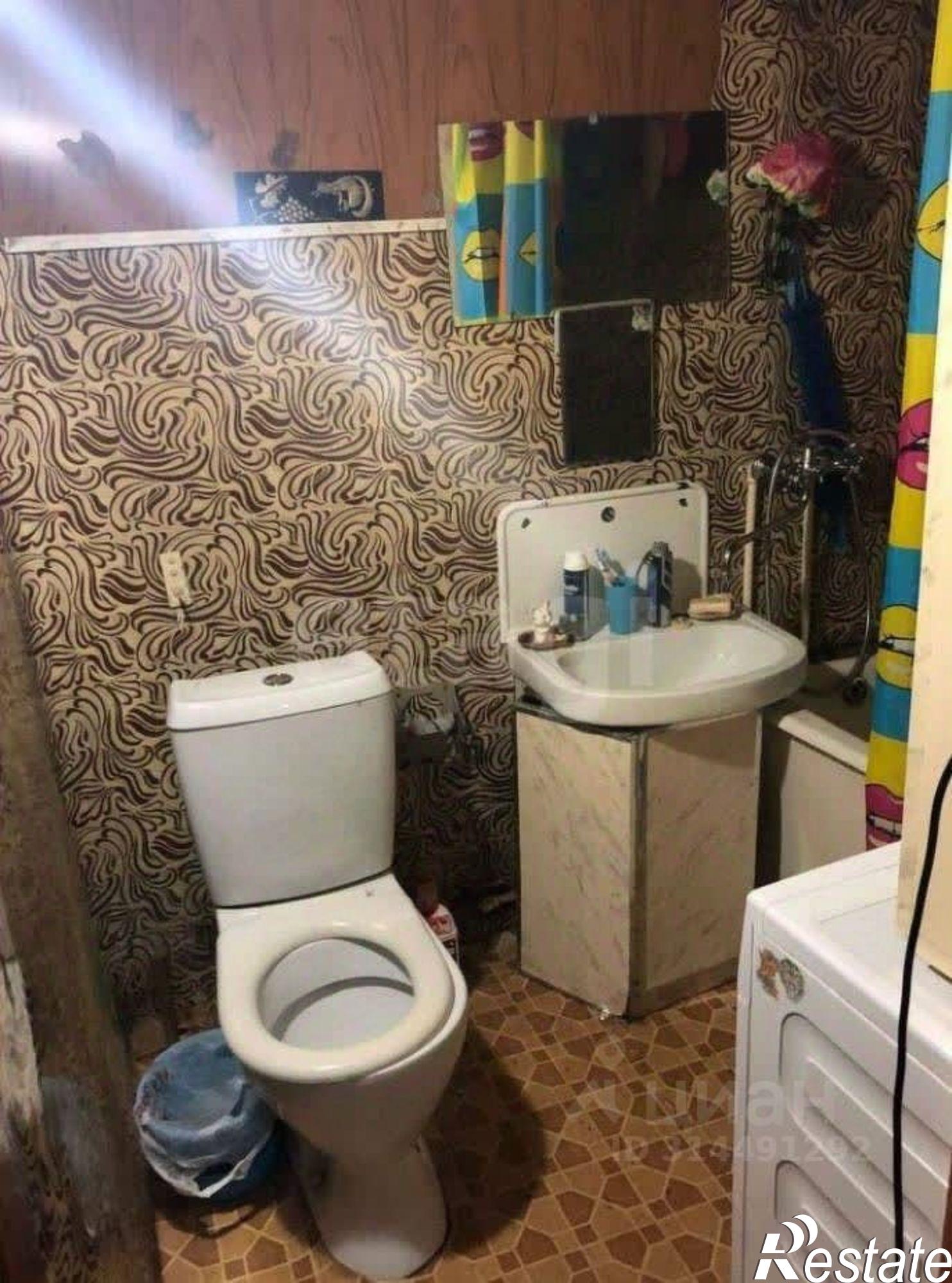 Купить квартиру за 2 000 000 рублей на Молодёжная улица, 37