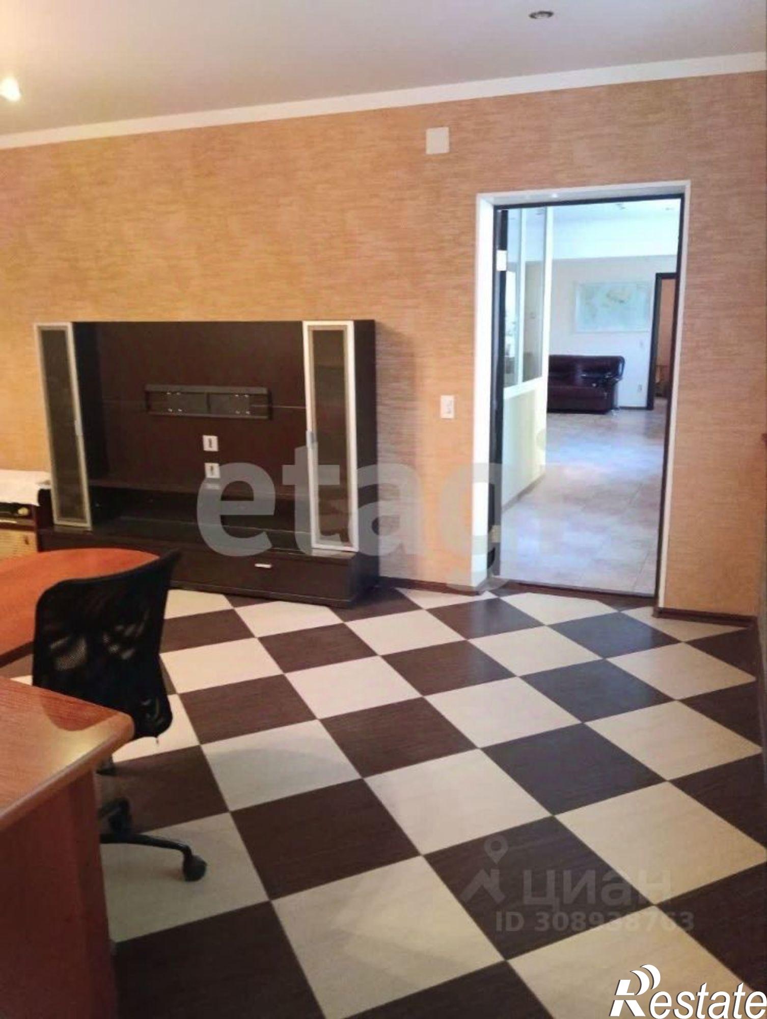 Купить офис, помещение под офис за 8 200 030 рублей на городской округ Брянск