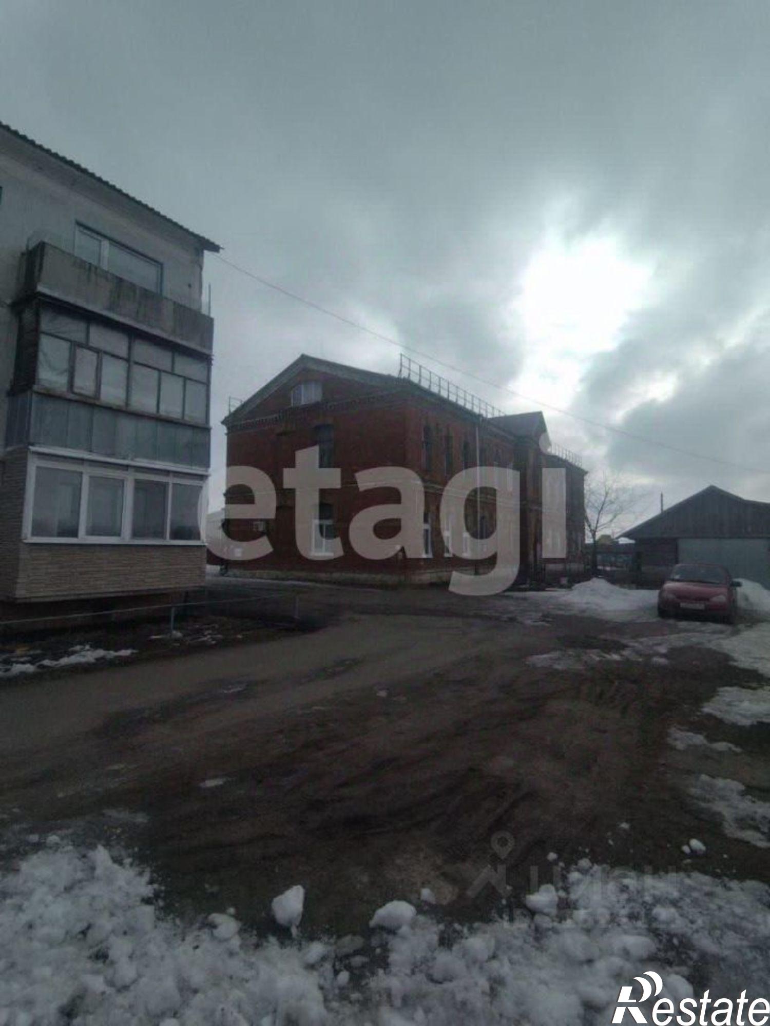 Купить квартиру за 450 000 рублей на Комаричский район