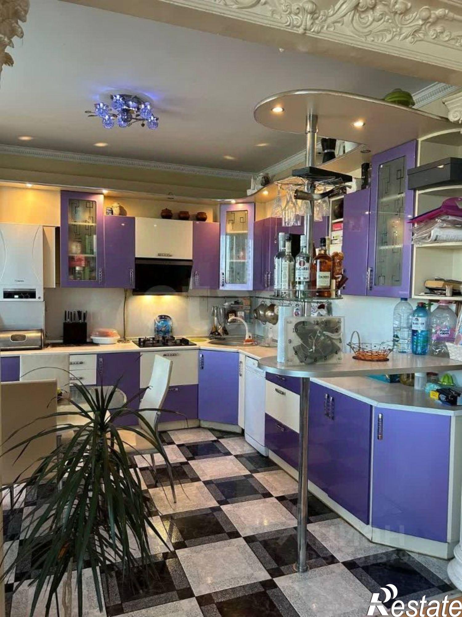 Купить квартиру за 9 500 000 рублей на улица Калинина, 6