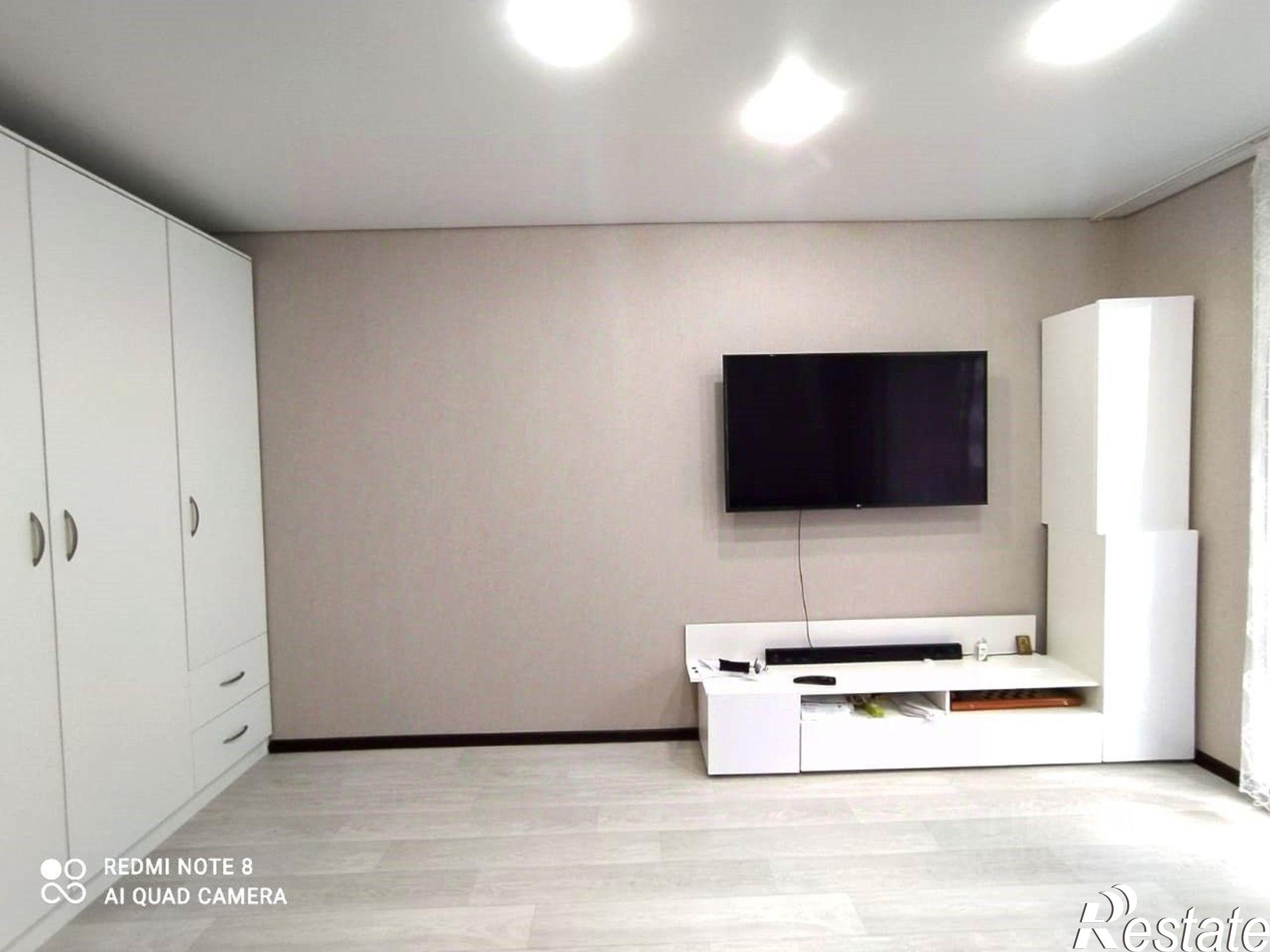 Купить квартиру за 3 050 000 рублей на Брянский район, Сосновый бор мкр, д.9