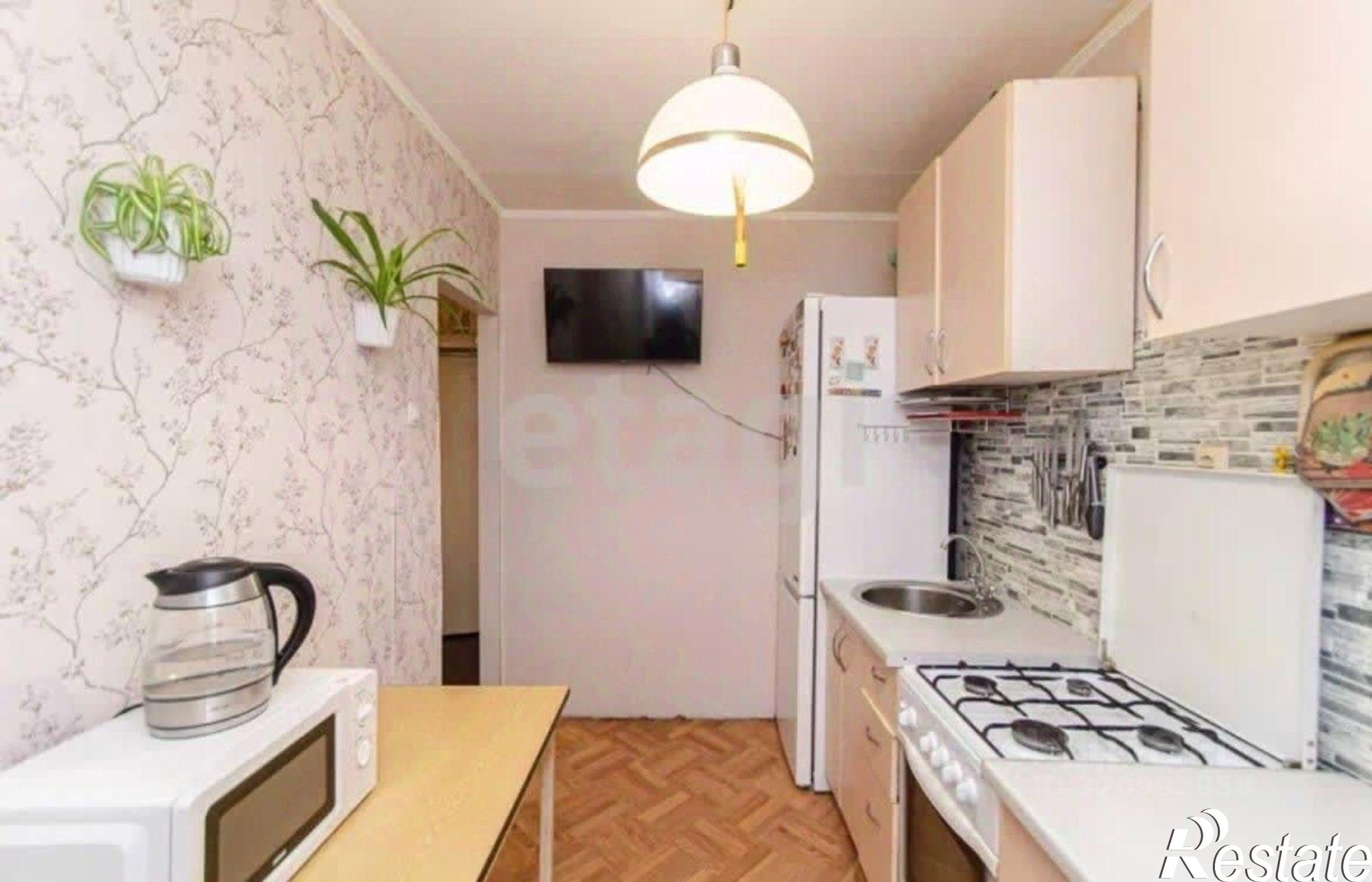 Купить квартиру за 2 300 000 рублей на городской округ Брянск