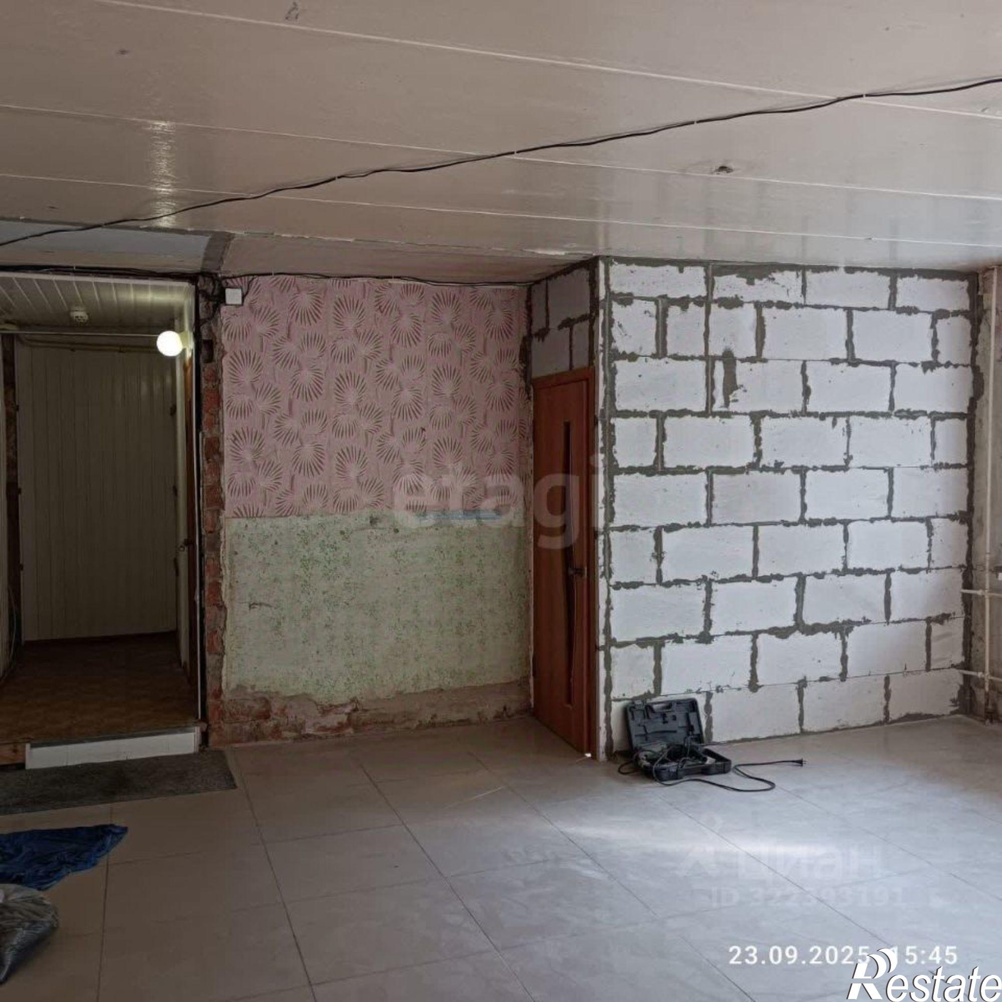 Купить квартиру за 2 490 000 рублей на улица Дмитрия Емлютина, 1