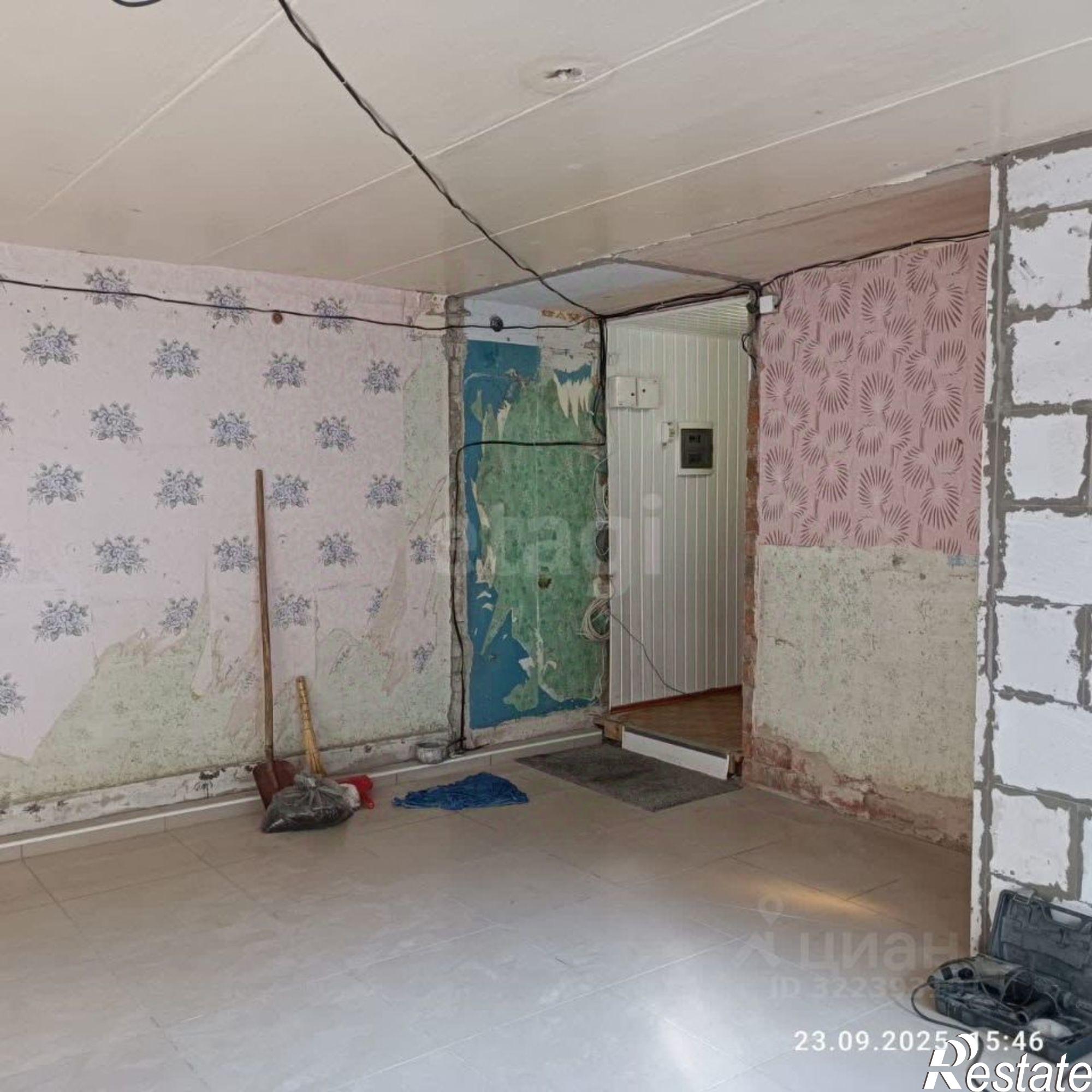 Купить квартиру за 2 490 000 рублей на улица Дмитрия Емлютина, 1