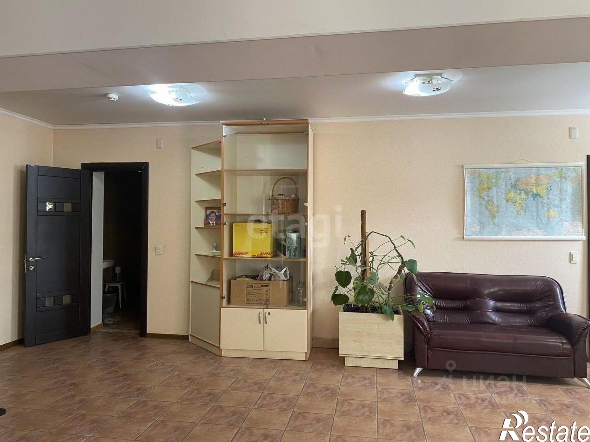 Купить офис, помещение под офис за 7 400 080 рублей на городской округ Брянск