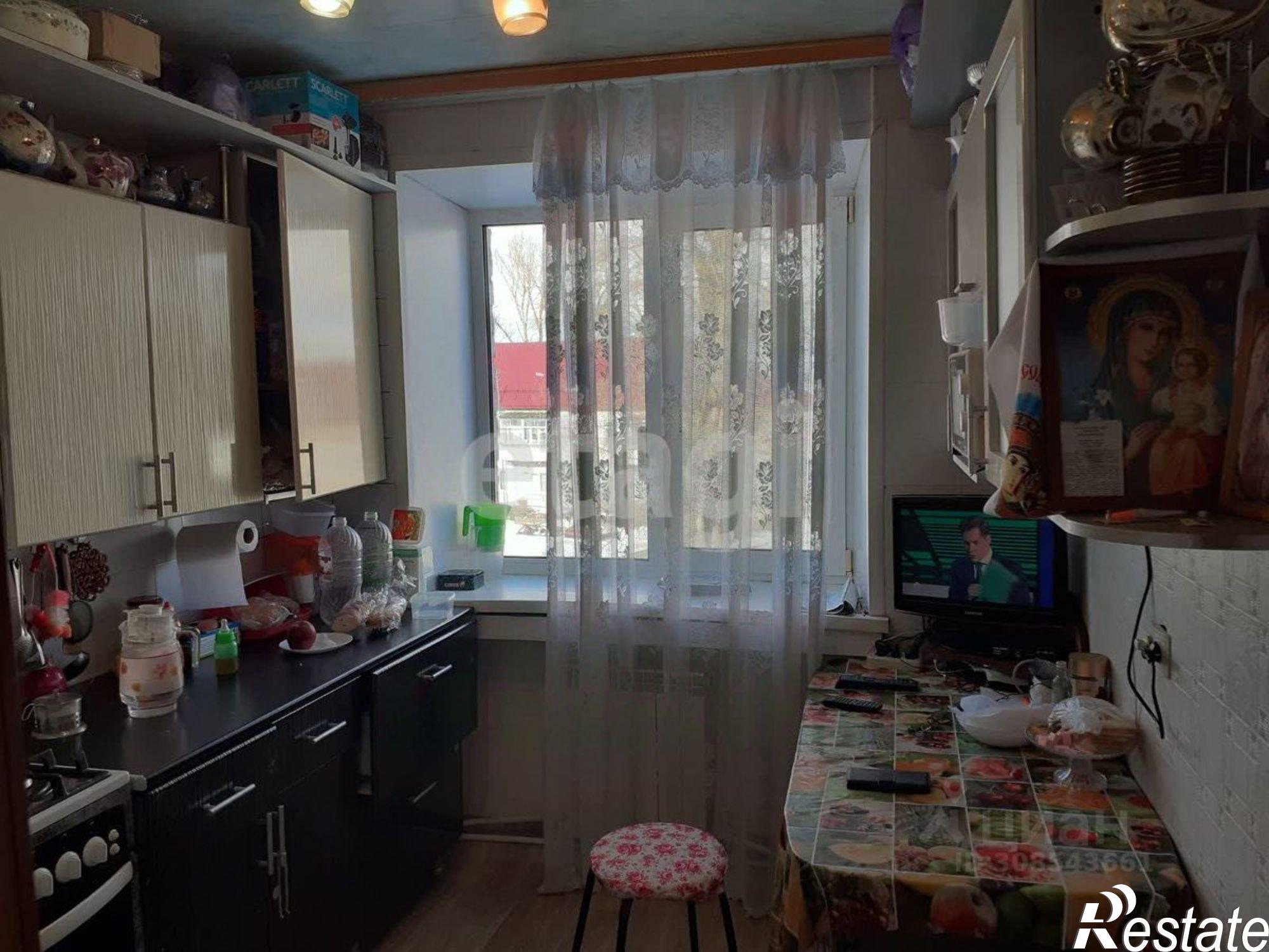 Купить квартиру за 700 000 рублей на Брасовский район