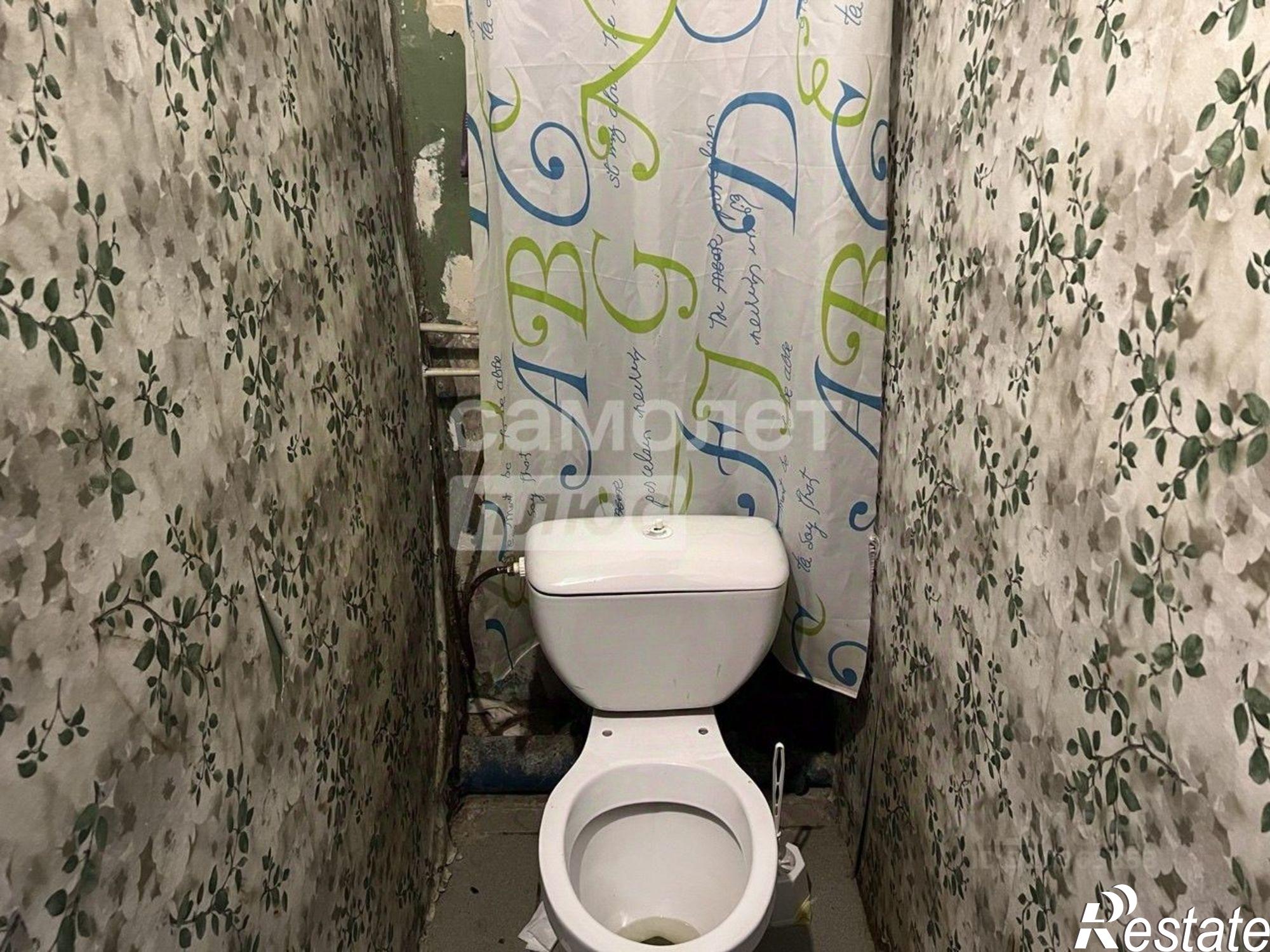 Купить комнату за 630 000 рублей на Брянск г., Бежицкий, Камвольный пер.