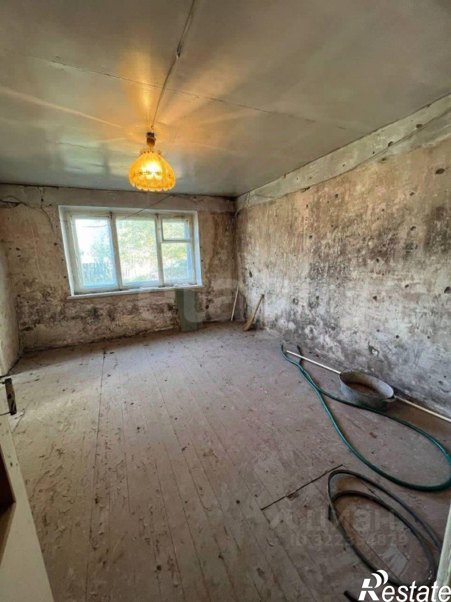 Купить квартиру за 380 000 рублей на Дятьковский район