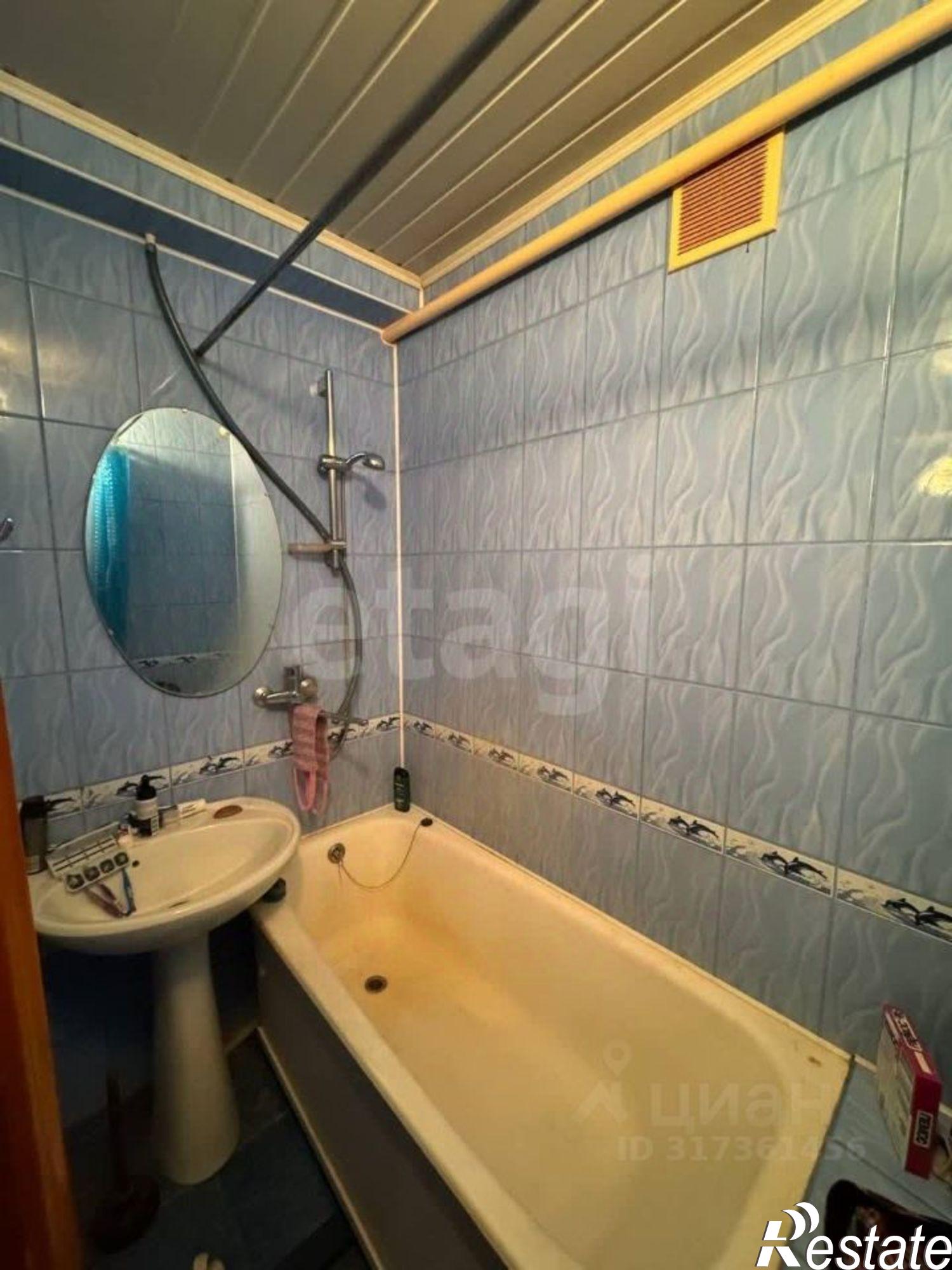 Купить квартиру за 2 400 000 рублей на Клинцовский район