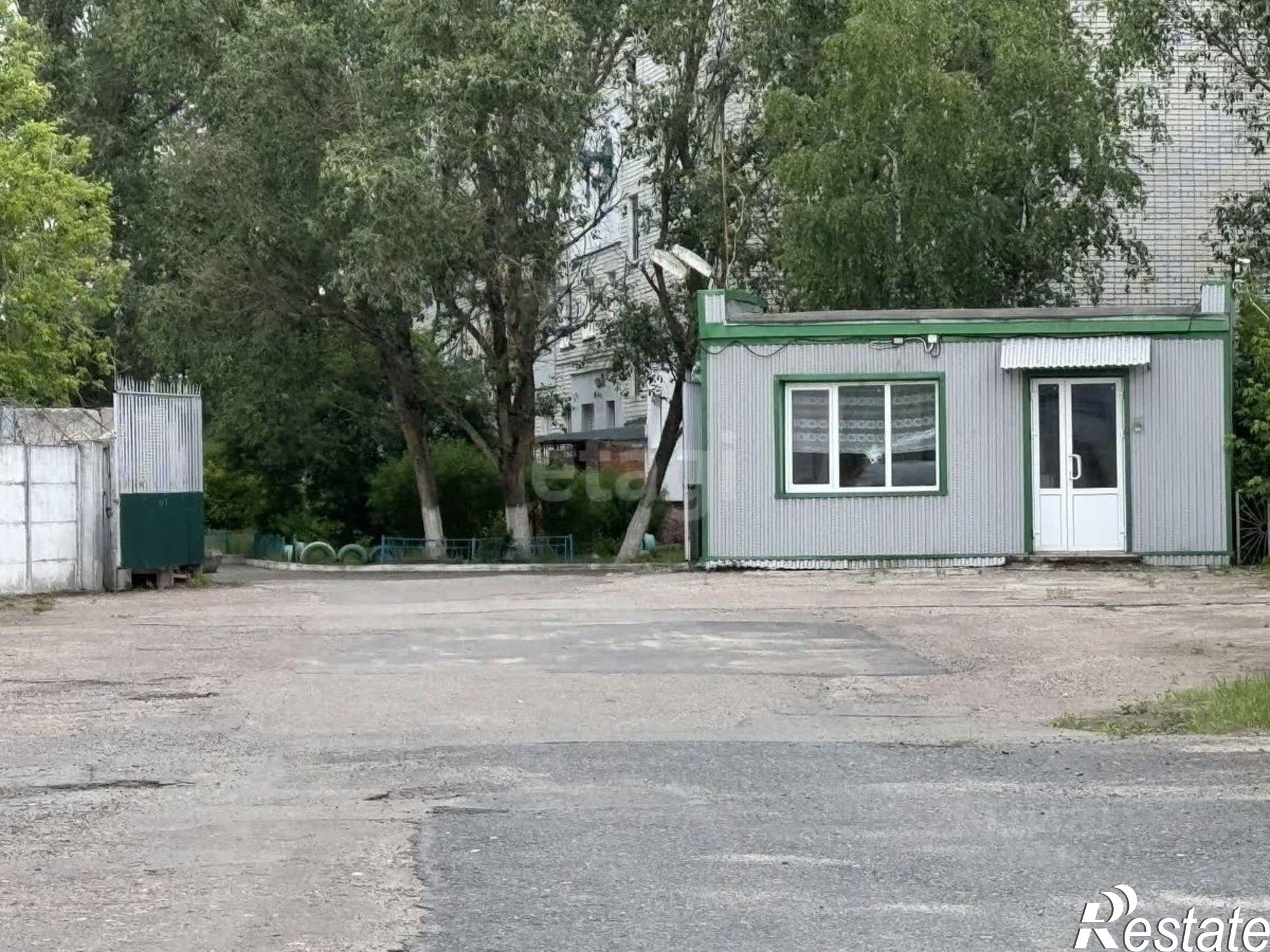 Купить офис, помещение под офис за 500 006 000 рублей на городской округ Брянск