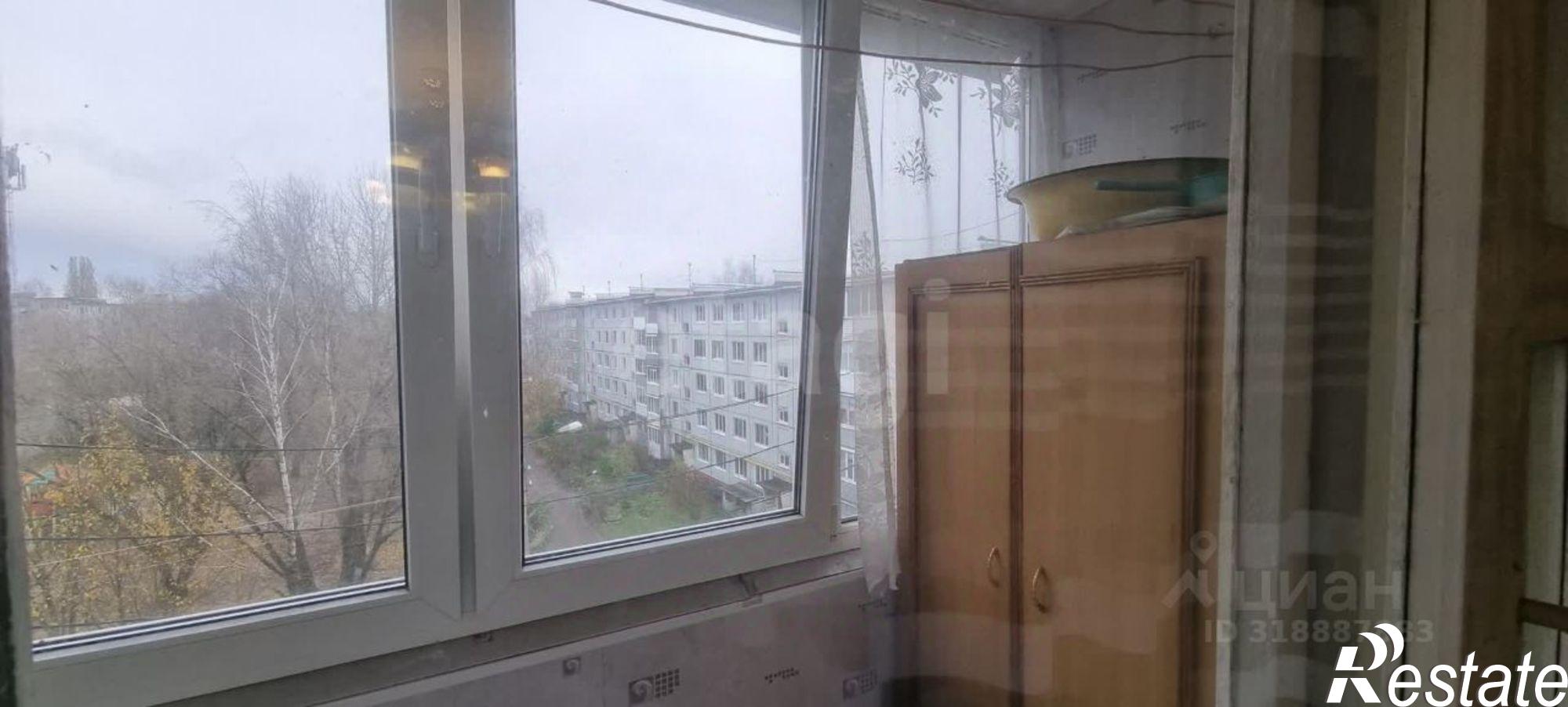 Купить квартиру за 2 590 000 рублей на Дятьковский район, Дятьково