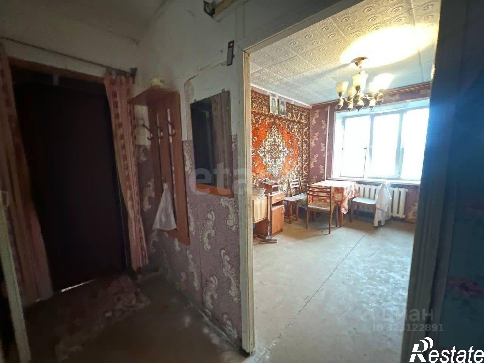 Купить комнату за 380 000 рублей на улица Карла Маркса, 11