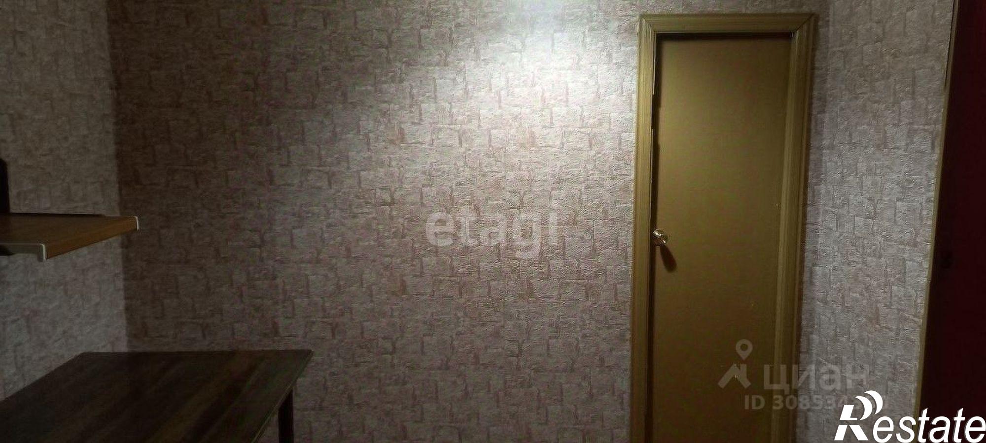 Купить комнату за 400 000 рублей на улица Карла Маркса, 17