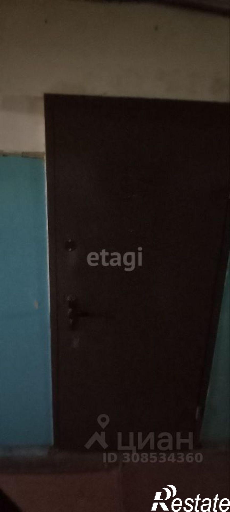 Купить комнату за 400 000 рублей на улица Карла Маркса, 17