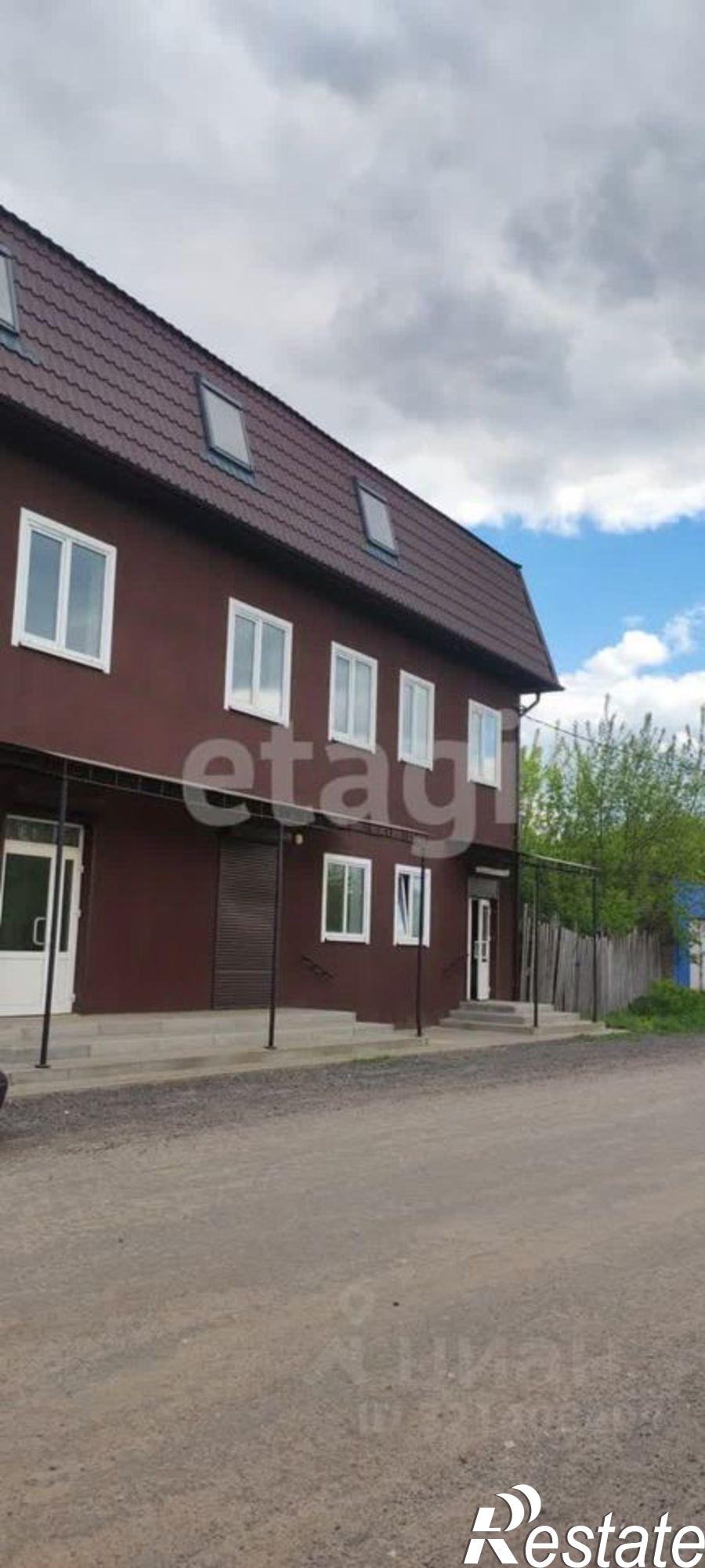 Купить офис, помещение под офис за 5 900 040 рублей на городской округ Клинцы