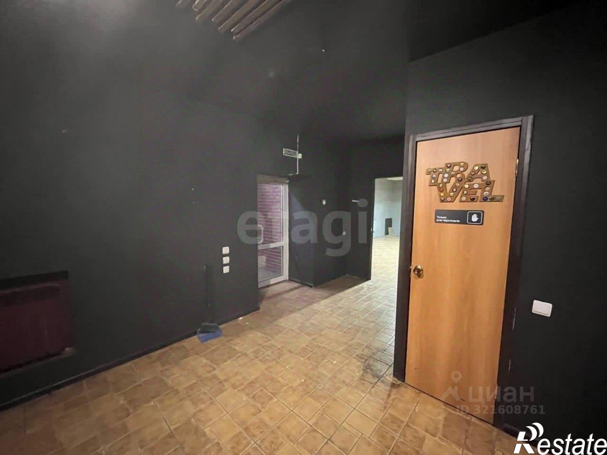 Купить офис, помещение под офис за 11 165 300 рублей на городской округ Брянск