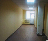 офис 80 кв м, этаж 1/17 городской округ Брянск