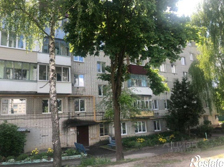 2-комн квартира улица Генерала Петренко, 4,  д. 4