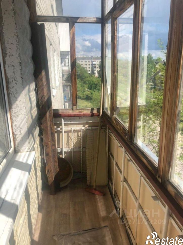 2-комн квартира улица Генерала Петренко, 4,  д. 4