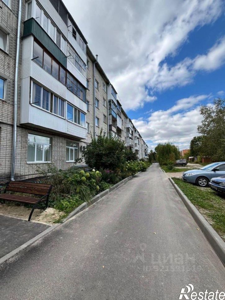 1-комн квартира ул Генерала Петренко, 2,  д. 2