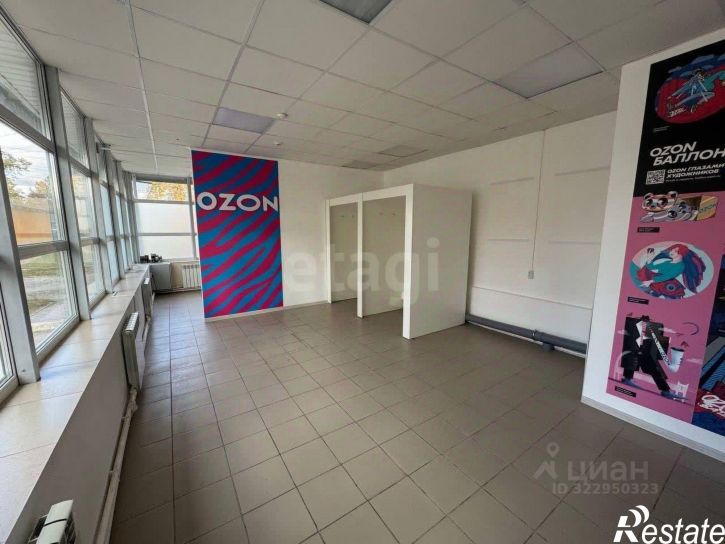 Торговое помещение улица Гагарина, 12,  д. 12