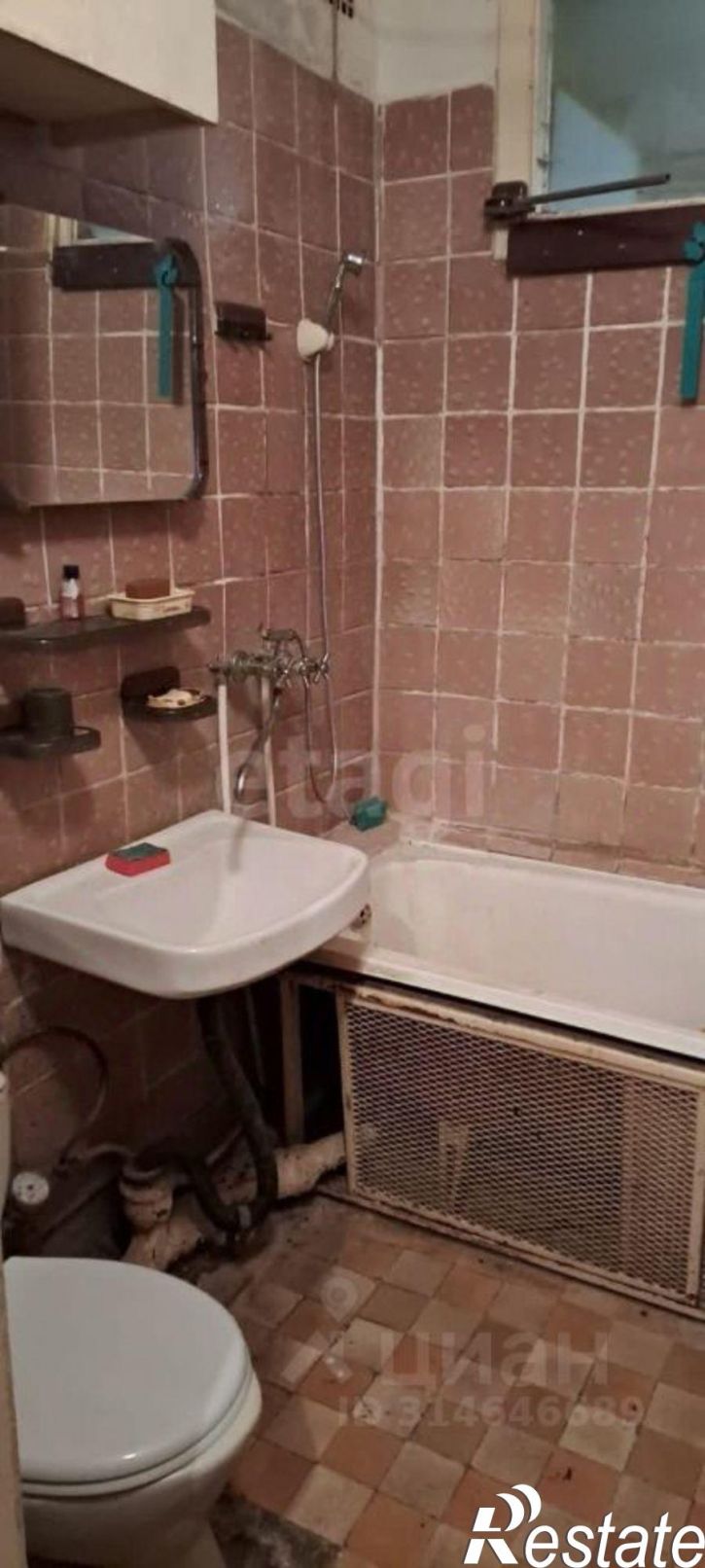 3-комн квартира улица Попова, 6,  д. 6