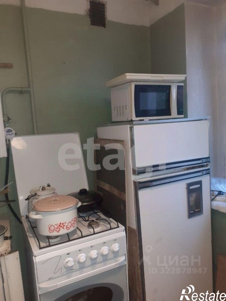 3-комн квартира улица Генерала Петренко, 4,  д. 4