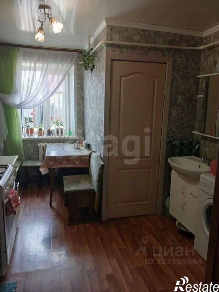 2-комн квартира Октябрьская улица, 19,  д. 19