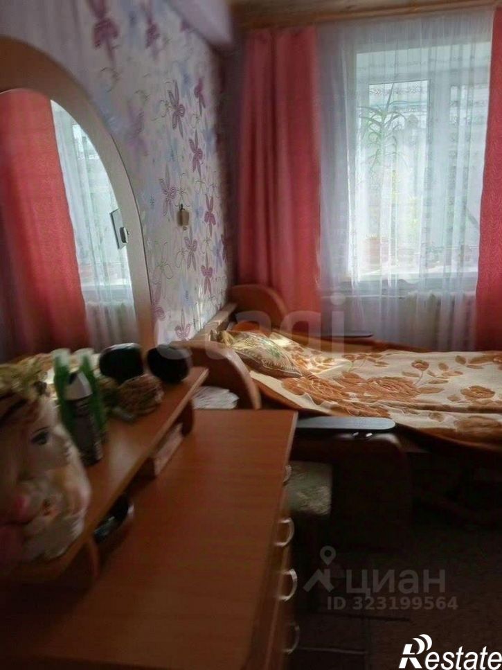 2-комн квартира Октябрьская улица, 19,  д. 19