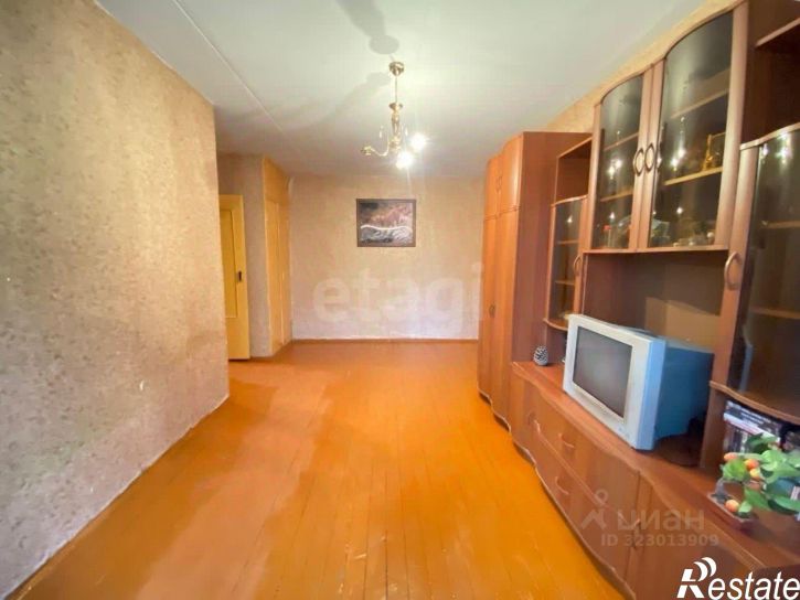 2-комн квартира улица Гагарина, 50,  д. 50