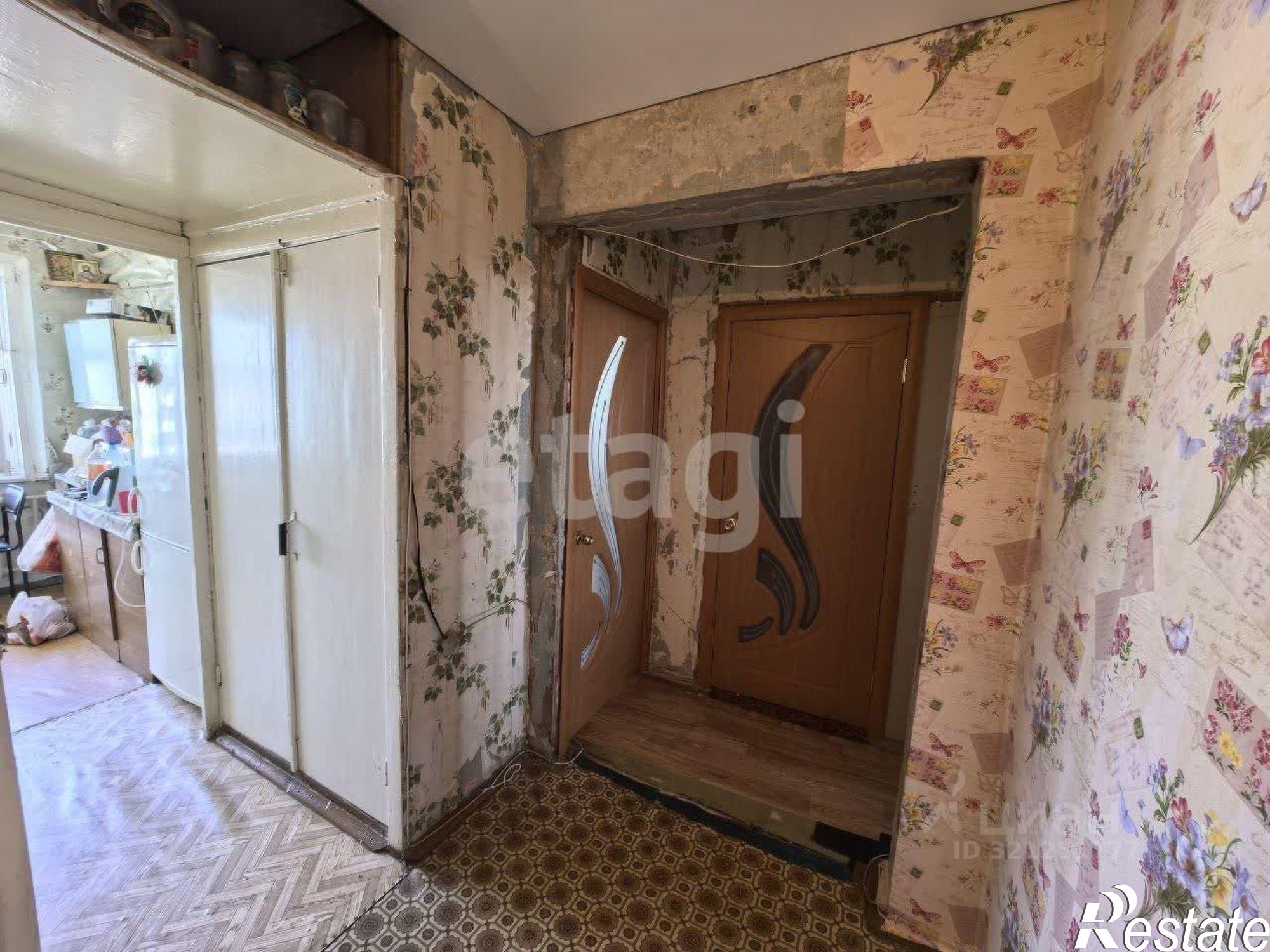 Купить квартиру за 2 550 000 рублей на Карачевский район, Карачев